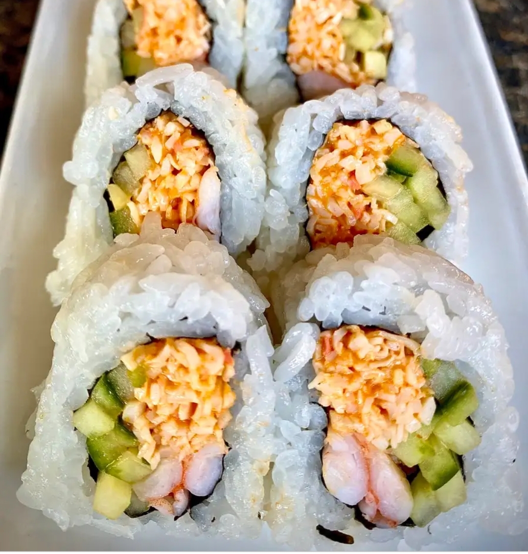 Order Spicy Shrimp Roll food online from Sushi Mon store, Las Vegas on bringmethat.com