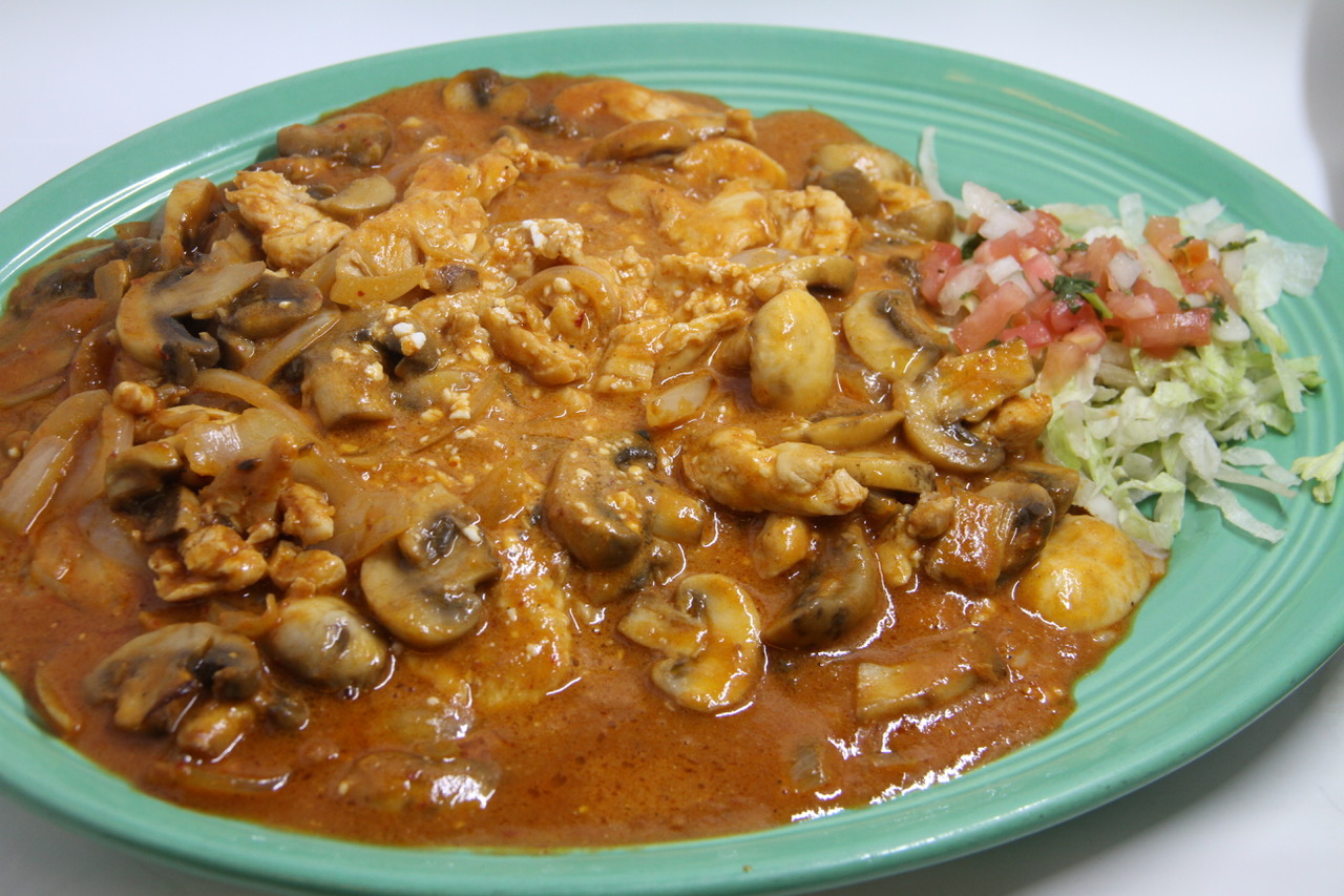 Order Chicken in Salsa Roja food online from Tacos Guaymas store, Seattle on bringmethat.com