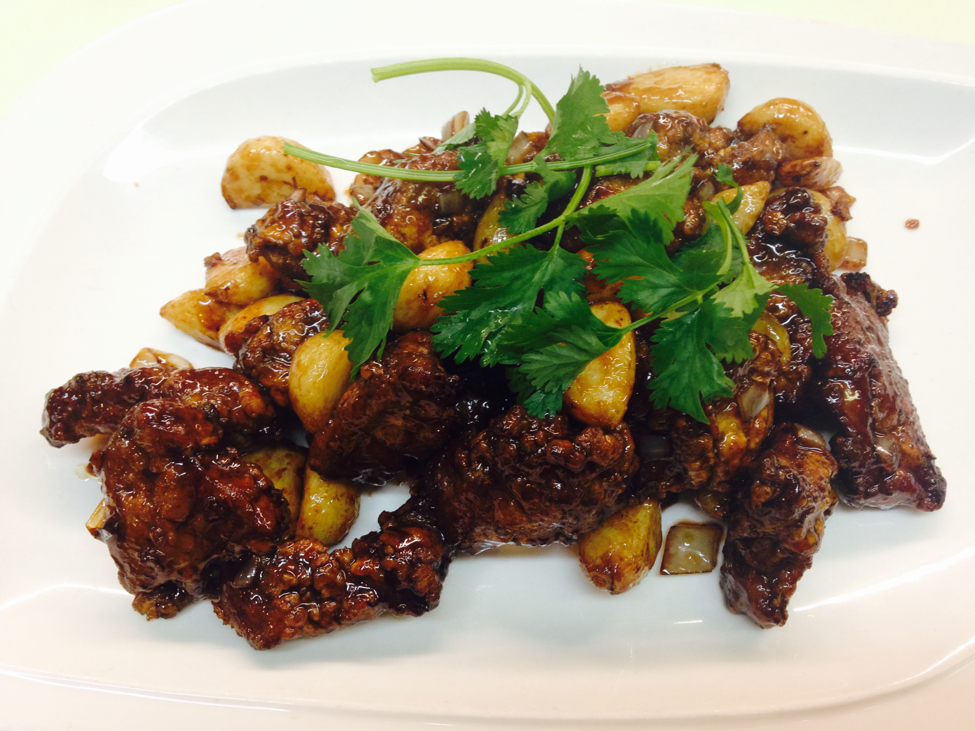Order Spicy Beef with Garlic Black Pepper Sauce food online from Joy Restaurant store, San Mateo on bringmethat.com