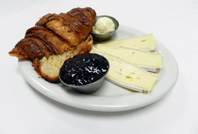 Order The Urth Breakfast food online from Urth Caffe store, West Hollywood on bringmethat.com