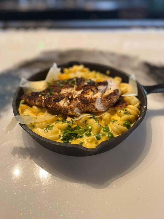 Order MAC & CHEESE food online from Kinga's Lounge store, Denver on bringmethat.com