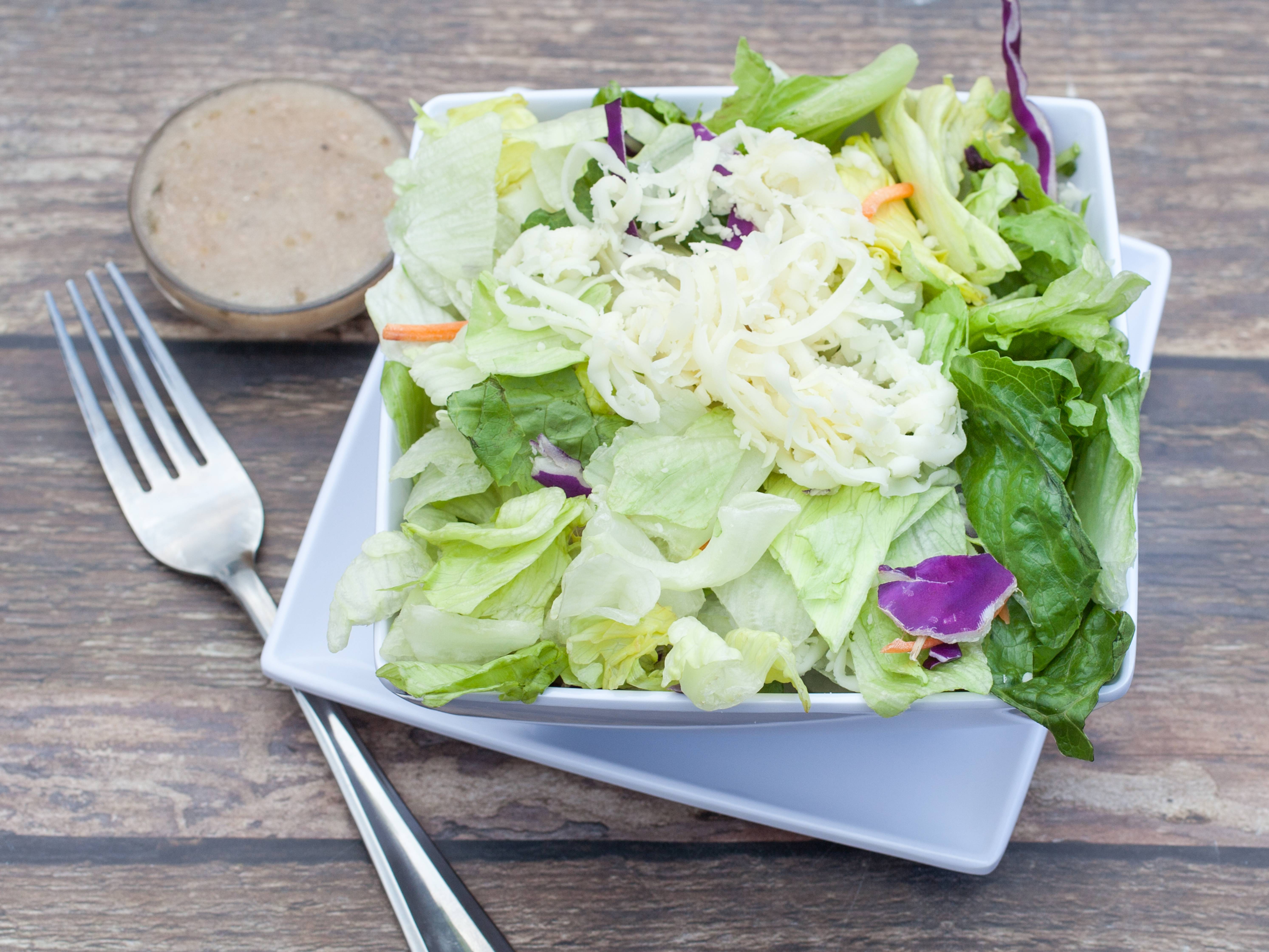 Order Tossed Salad food online from Da Vinci store, Stillwater on bringmethat.com