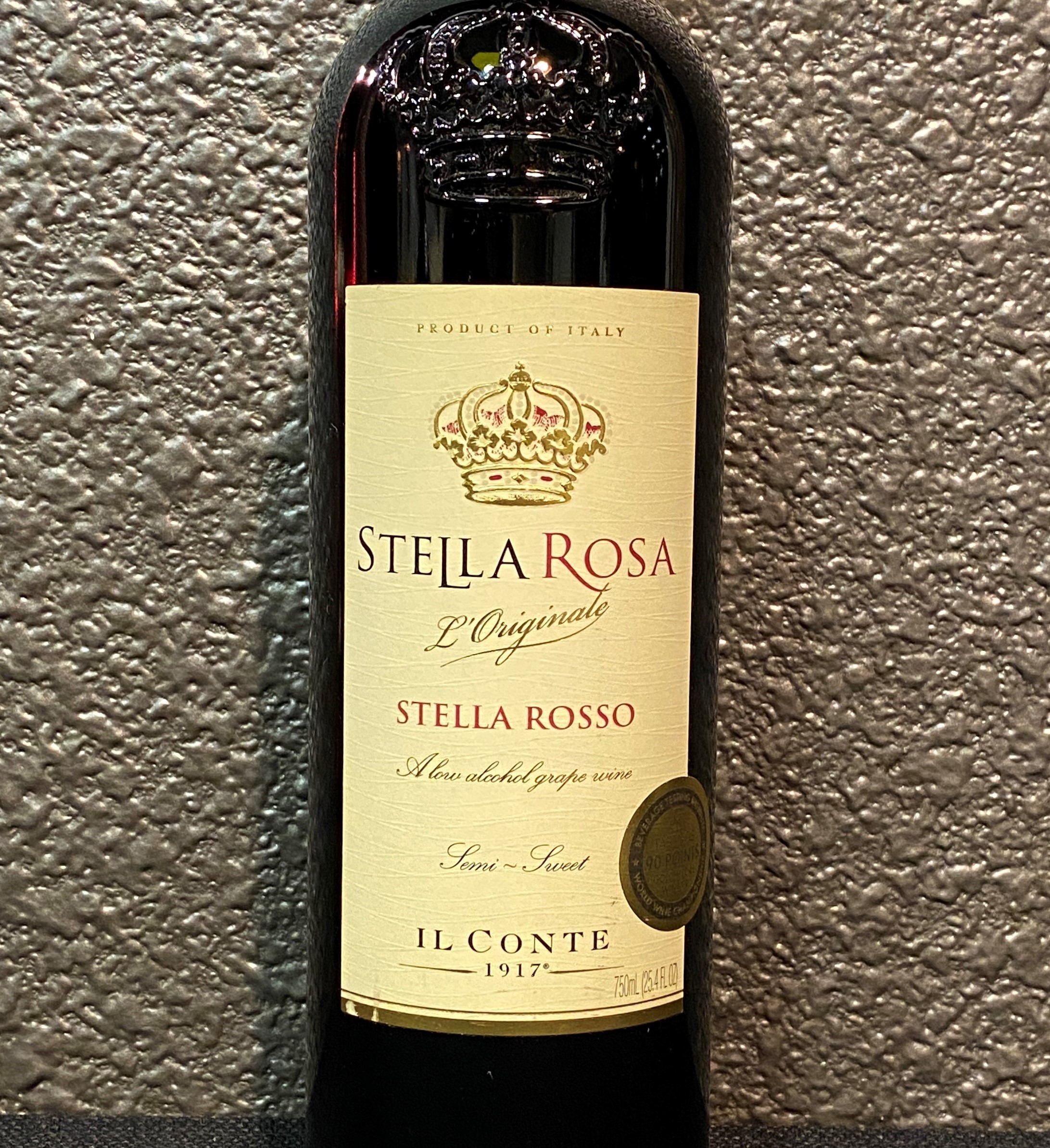 Order Stella Rosa Red Wine Bottle food online from Signature Thai Cuisine store, La Mesa on bringmethat.com