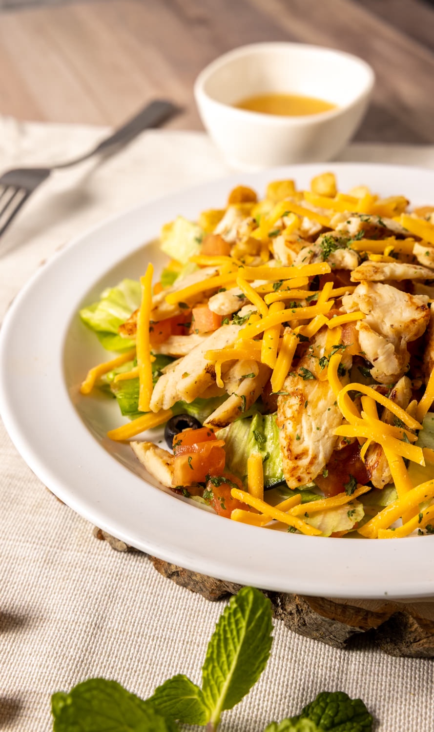 Order 2. Grilled Chicken Salad food online from Milano's Pizza store, Waxahachie on bringmethat.com