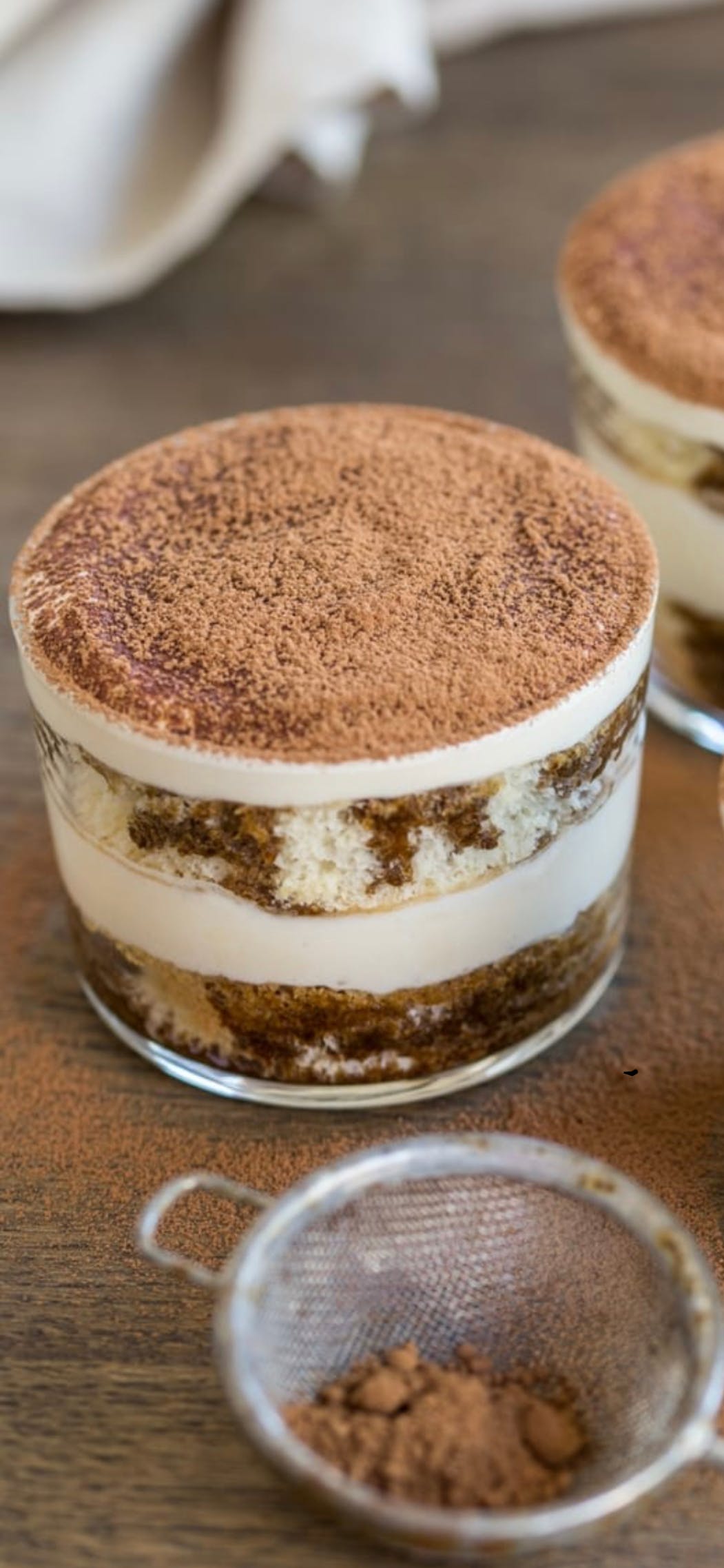 Order Tiramisú - Dessert food online from Papa Subs & Pizza store, Holly Springs on bringmethat.com
