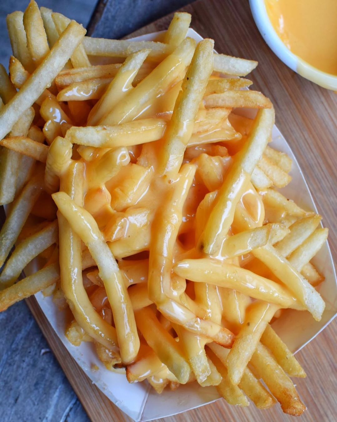Order 9. Cheese Fries food online from 5 brothers gourmet deli store, New York on bringmethat.com