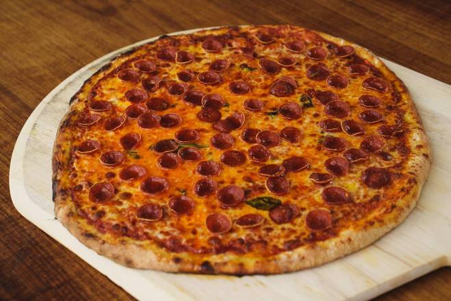 Order Classic Pepperoni Round Pizza food online from Sunset Squares Pizza store, San Francisco on bringmethat.com