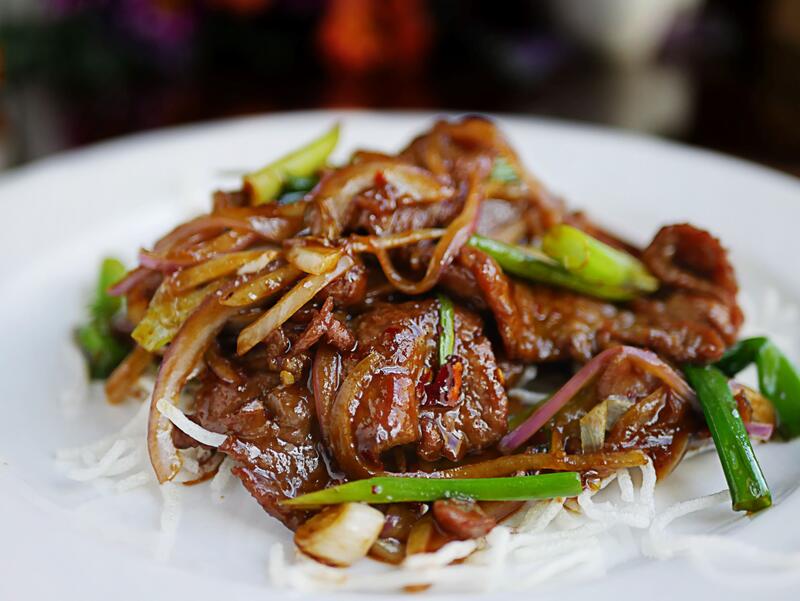 Order Mongolian Beef food online from Four Leaves Asian Restaurant store, Huntsville on bringmethat.com