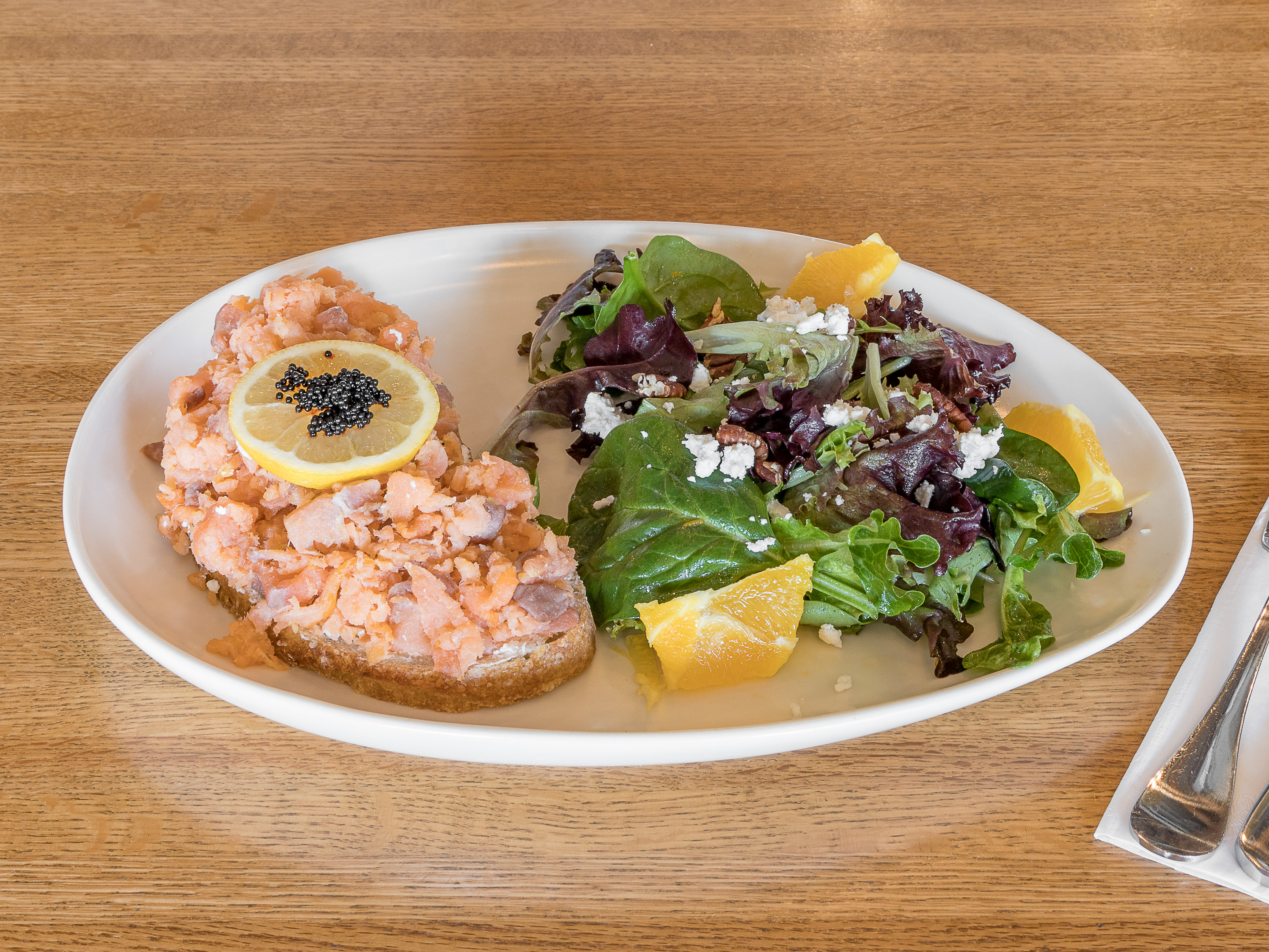 Order Smoked Salmon Tartine food online from Levure Bakery & Patisserie store, Tomball on bringmethat.com