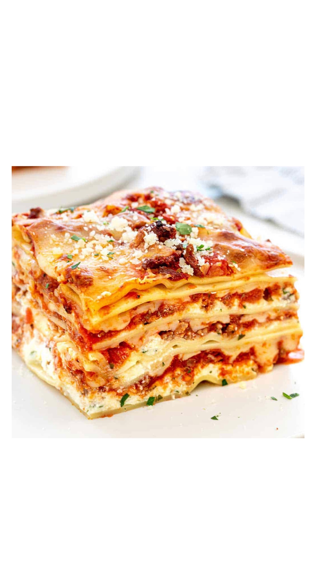 Order Lasagna Classic food online from Anthony's store, Pflugerville on bringmethat.com