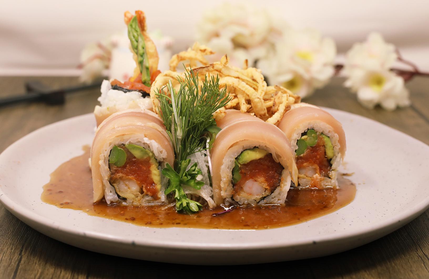 Order Crazy Roll food online from California Rock'n Sushi store, Los Angeles on bringmethat.com