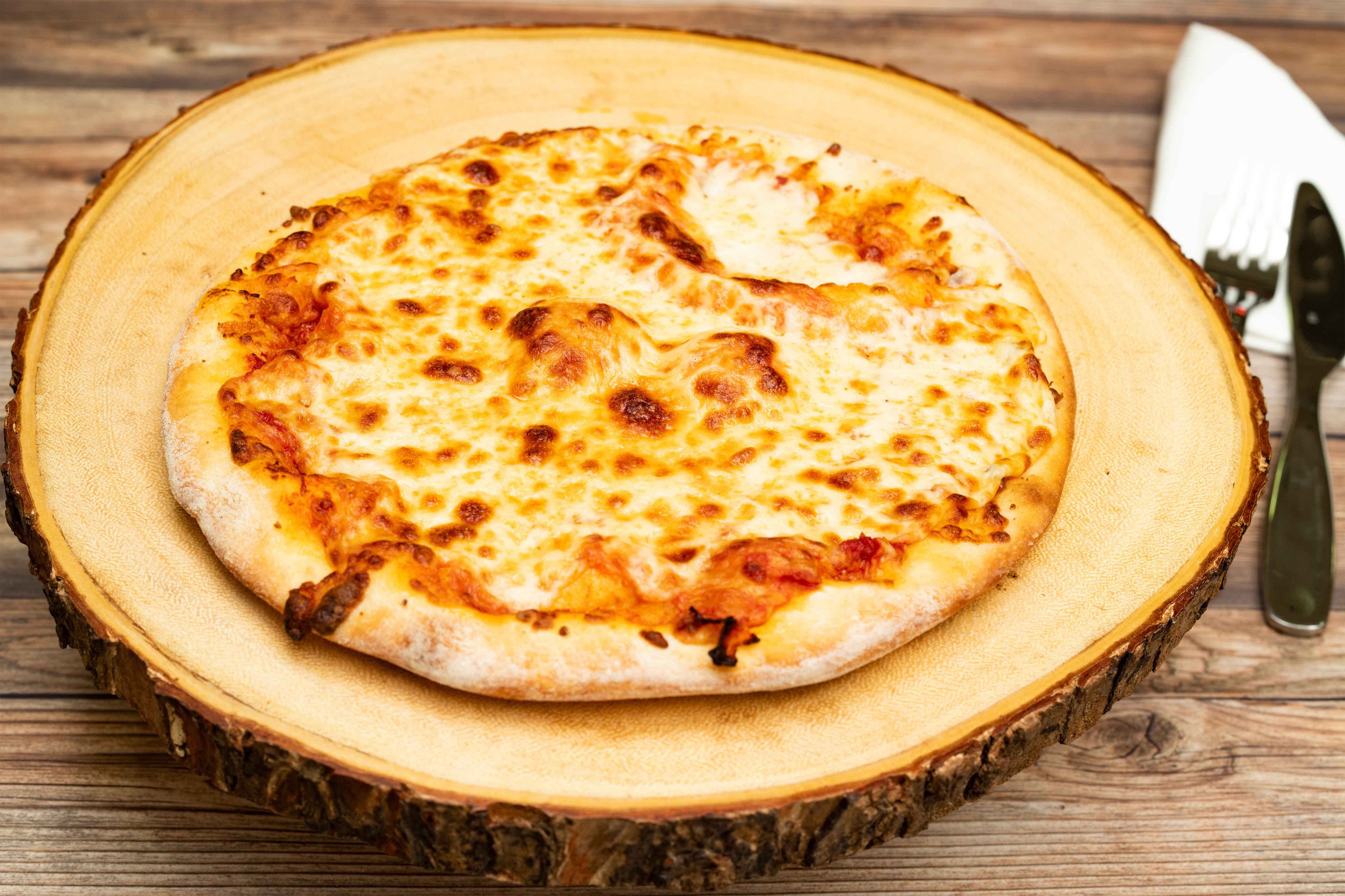 Order Cheese Pizza - 10'' food online from Papazzi Pizzeria store, Bellevue on bringmethat.com