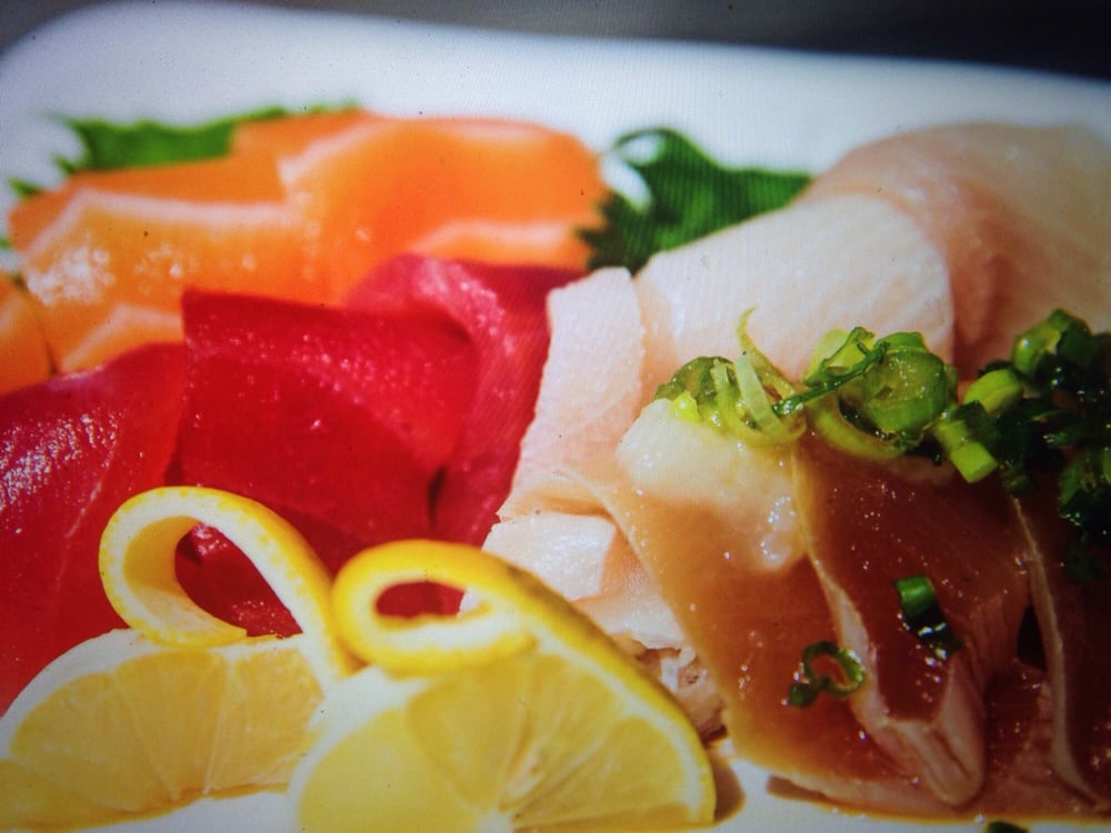 Order Deluxe Sashimi food online from What the fish sushi store, Los Angeles on bringmethat.com