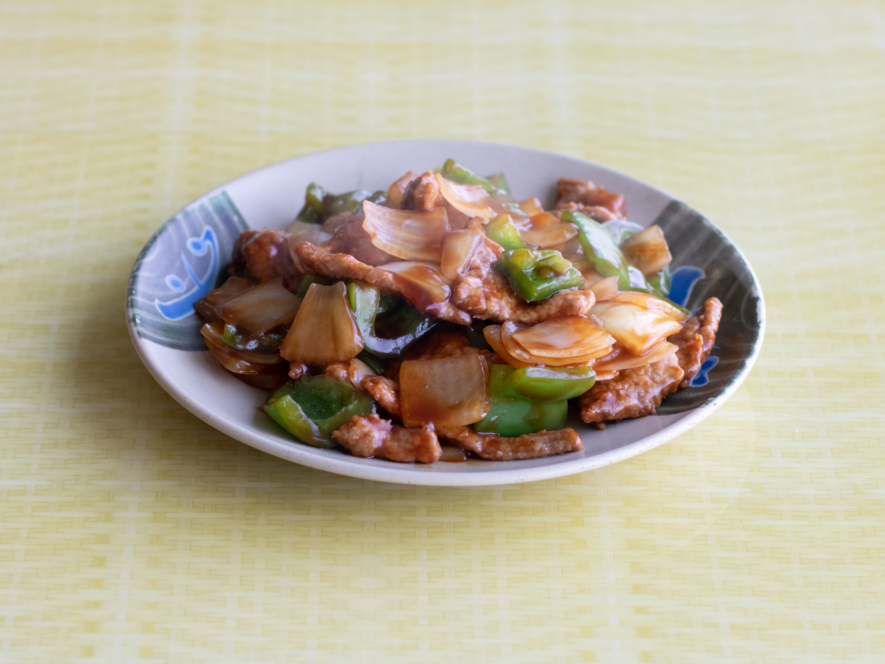 Order 95. Pepper Steak with Onion food online from China House store, Cleveland on bringmethat.com
