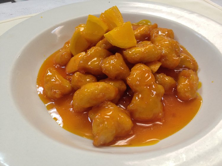 Order Orange Chicken  food online from Tong Thai store, Milford on bringmethat.com