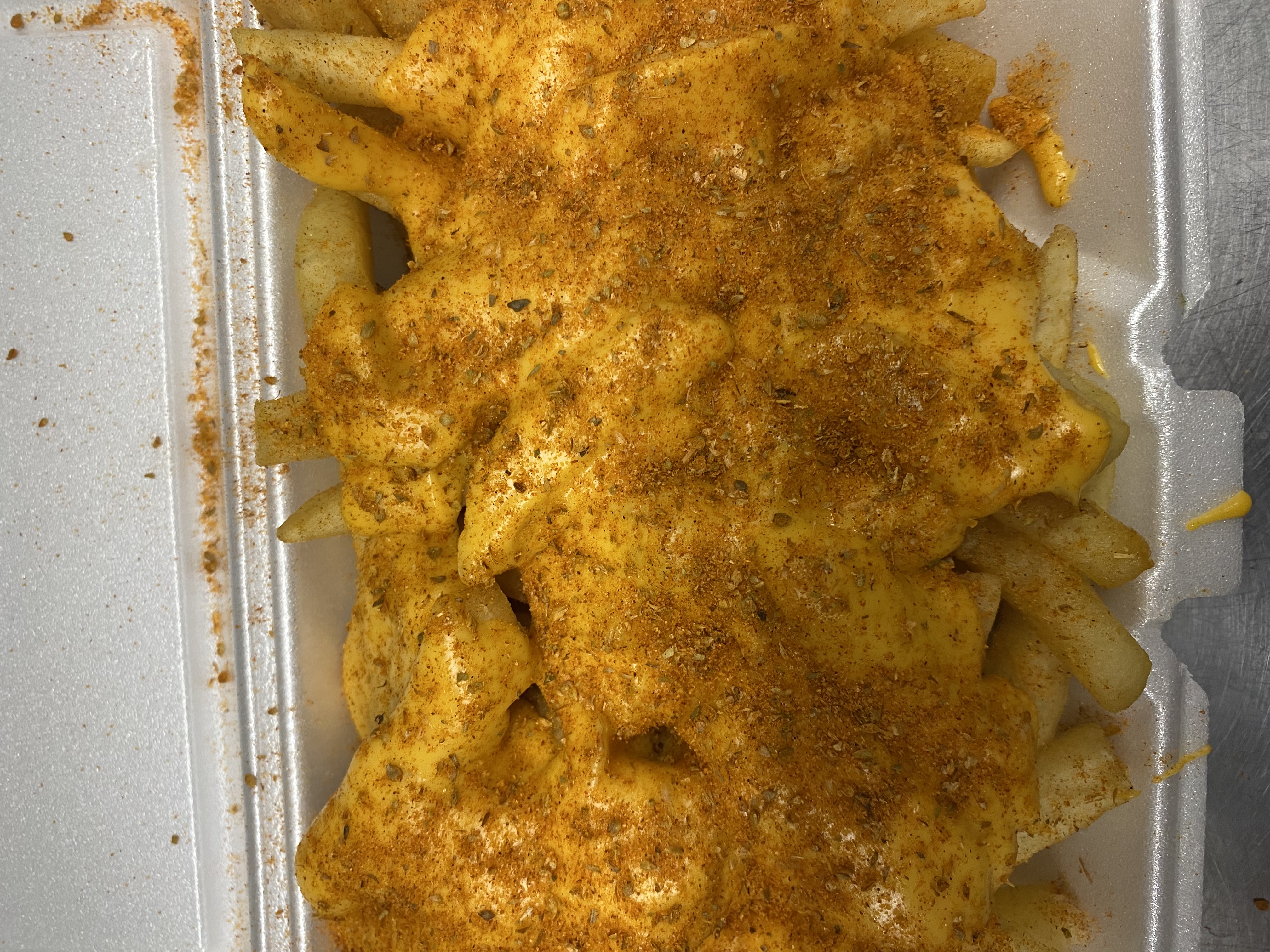 Order Spicy Cheese Fries food online from Mr Wings Pizza & Grill store, Philadelphia on bringmethat.com