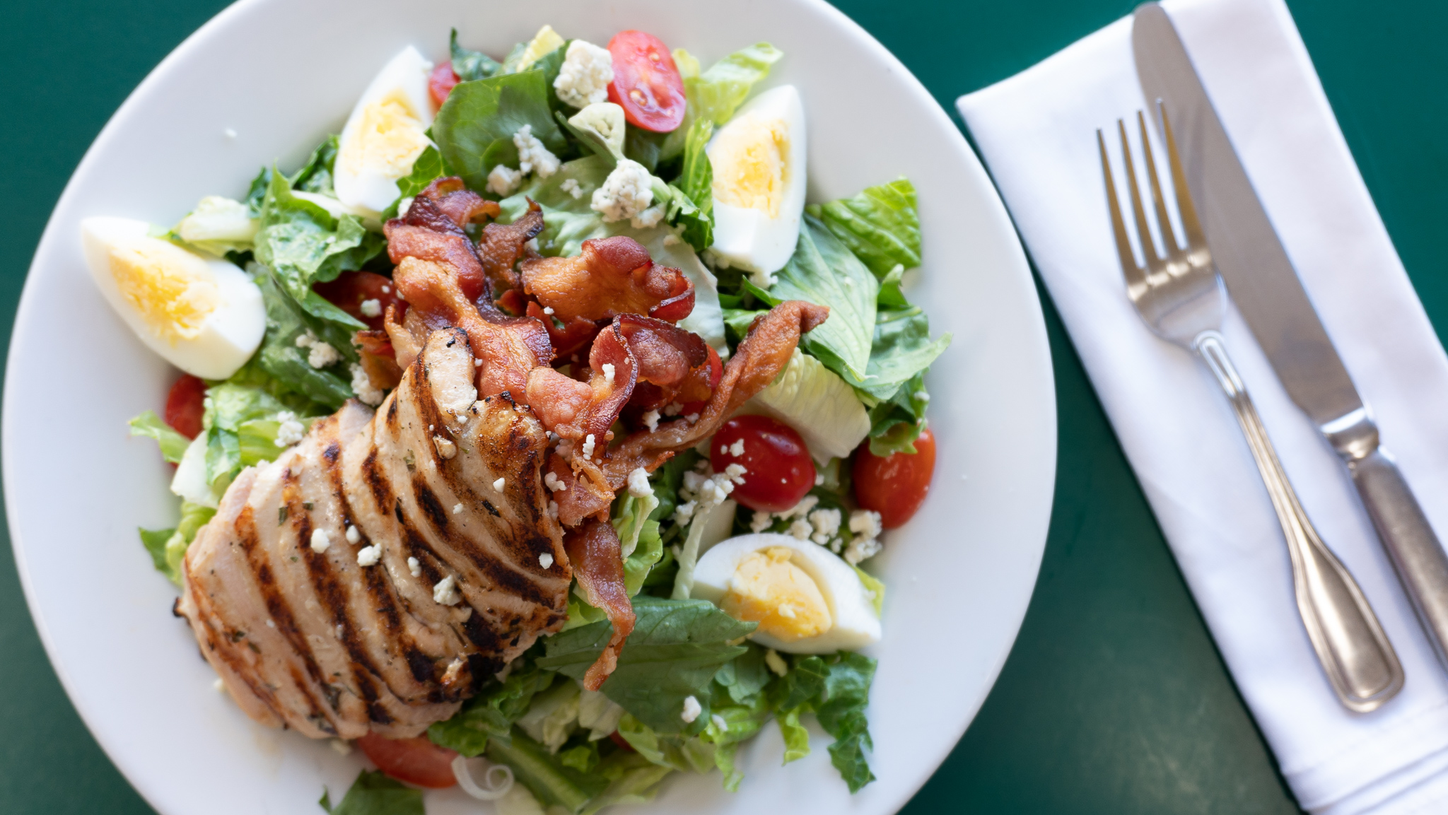 Order Cobb Salad food online from Ciccero's Pizza store, Los Angeles on bringmethat.com