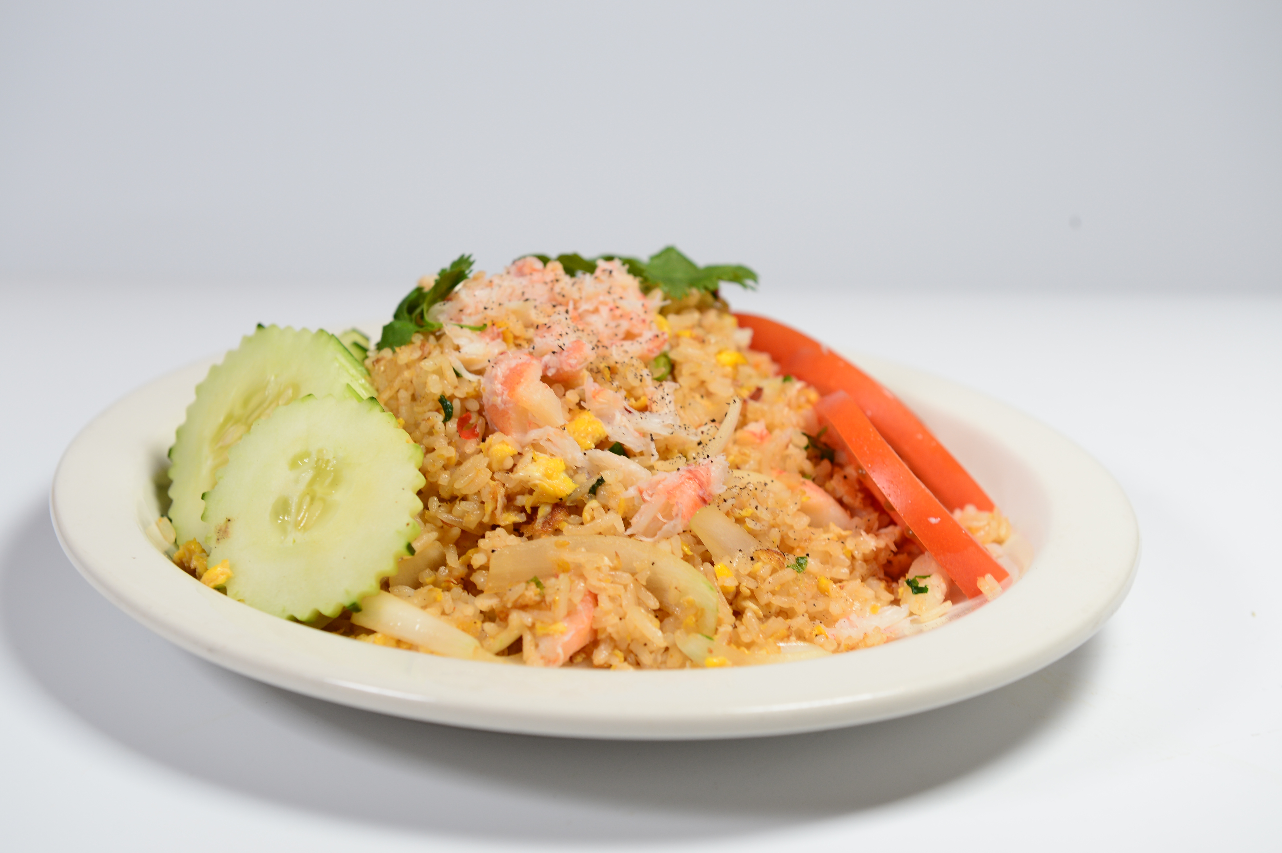 Order  Crab Fried Rice food online from Lemongrass Thai Cuisine store, San Francisco on bringmethat.com