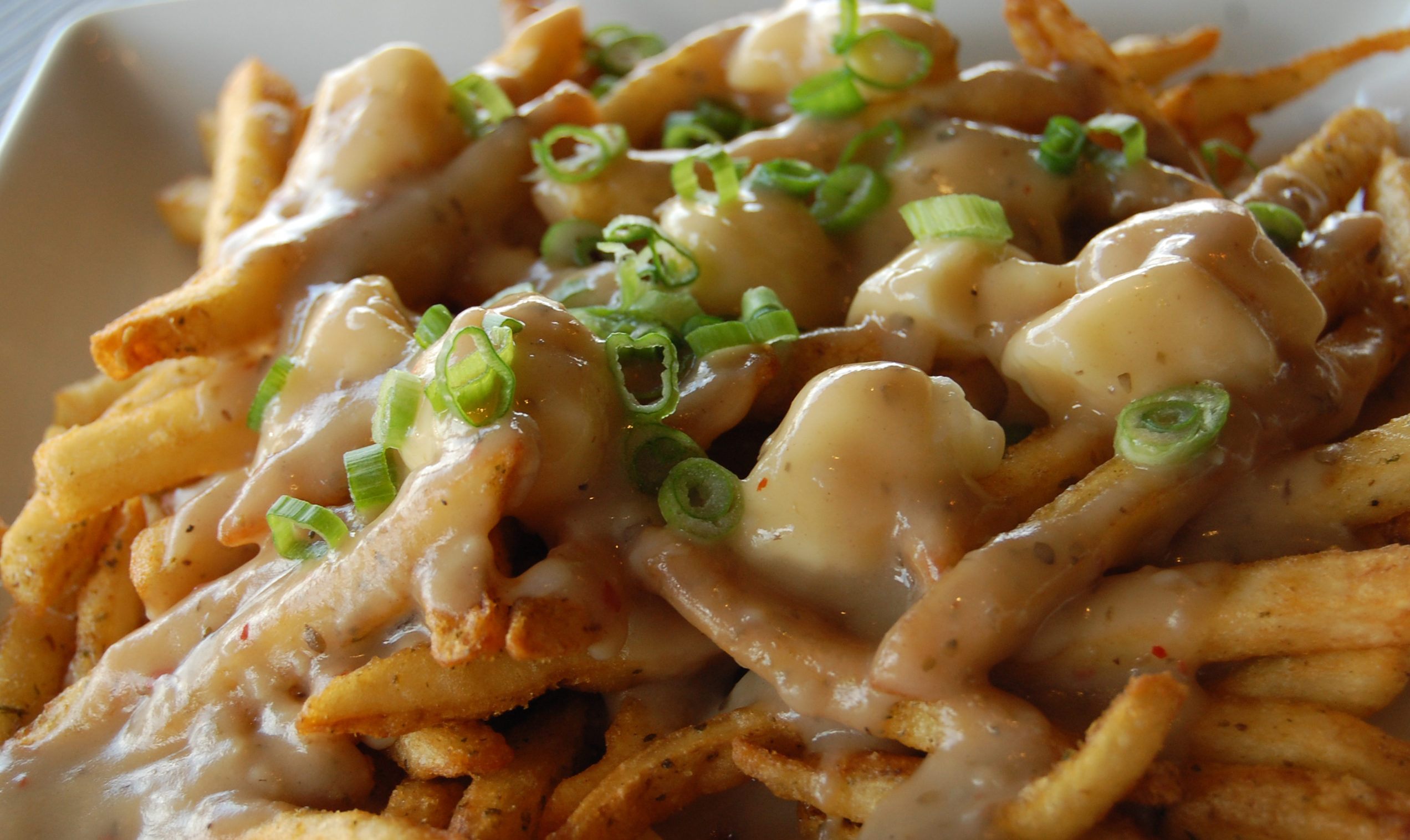 Order Classic Canadian Poutine food online from Jake & Elwood store, Louisville on bringmethat.com