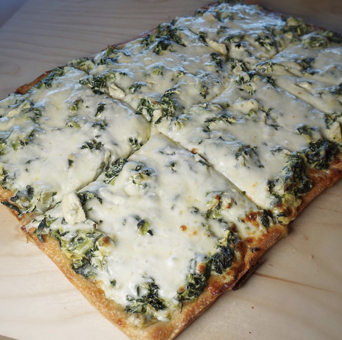 Order Spinach and Artichoke Pizza food online from Mario's Pizzeria store, Syosset on bringmethat.com