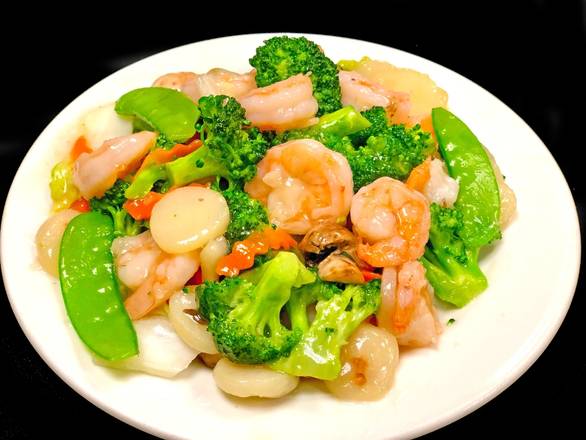 Order Shrimp Vegetables food online from Soul of China store, La Quinta on bringmethat.com