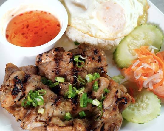 Order Grilled Lemongrass Chicken and Fried Eggs food online from Mang Felix Kitchen store, Las Vegas on bringmethat.com