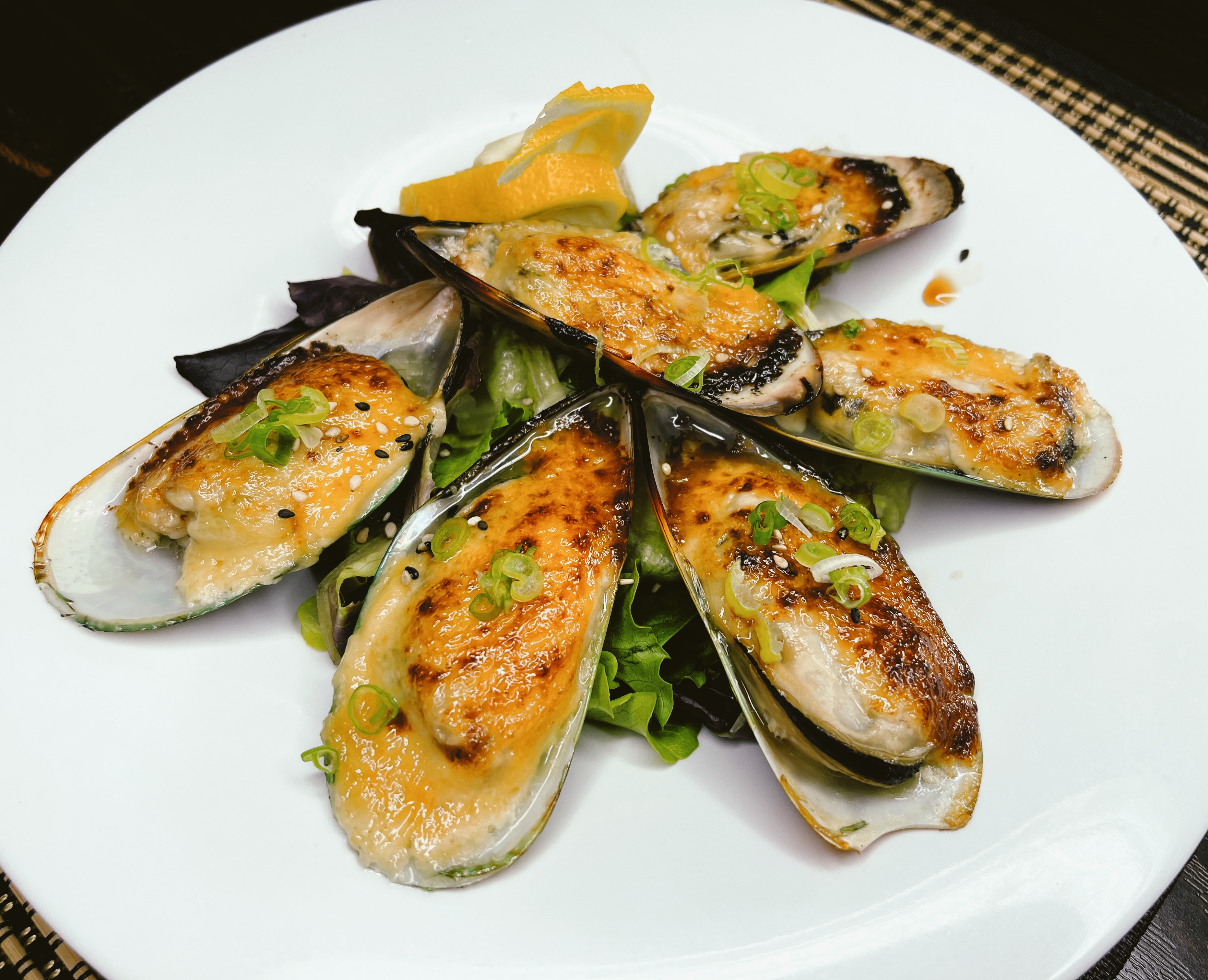 Order Baked Green Mussel food online from Sushien store, Carson on bringmethat.com