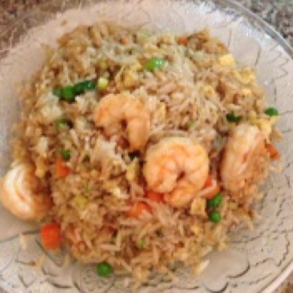 Order 85. Combination Fried Rice food online from Yum yum hunan store, San Francisco on bringmethat.com