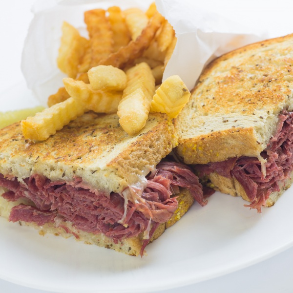 Order Reuben Sandwich food online from Hungry Fox store, North Hollywood on bringmethat.com