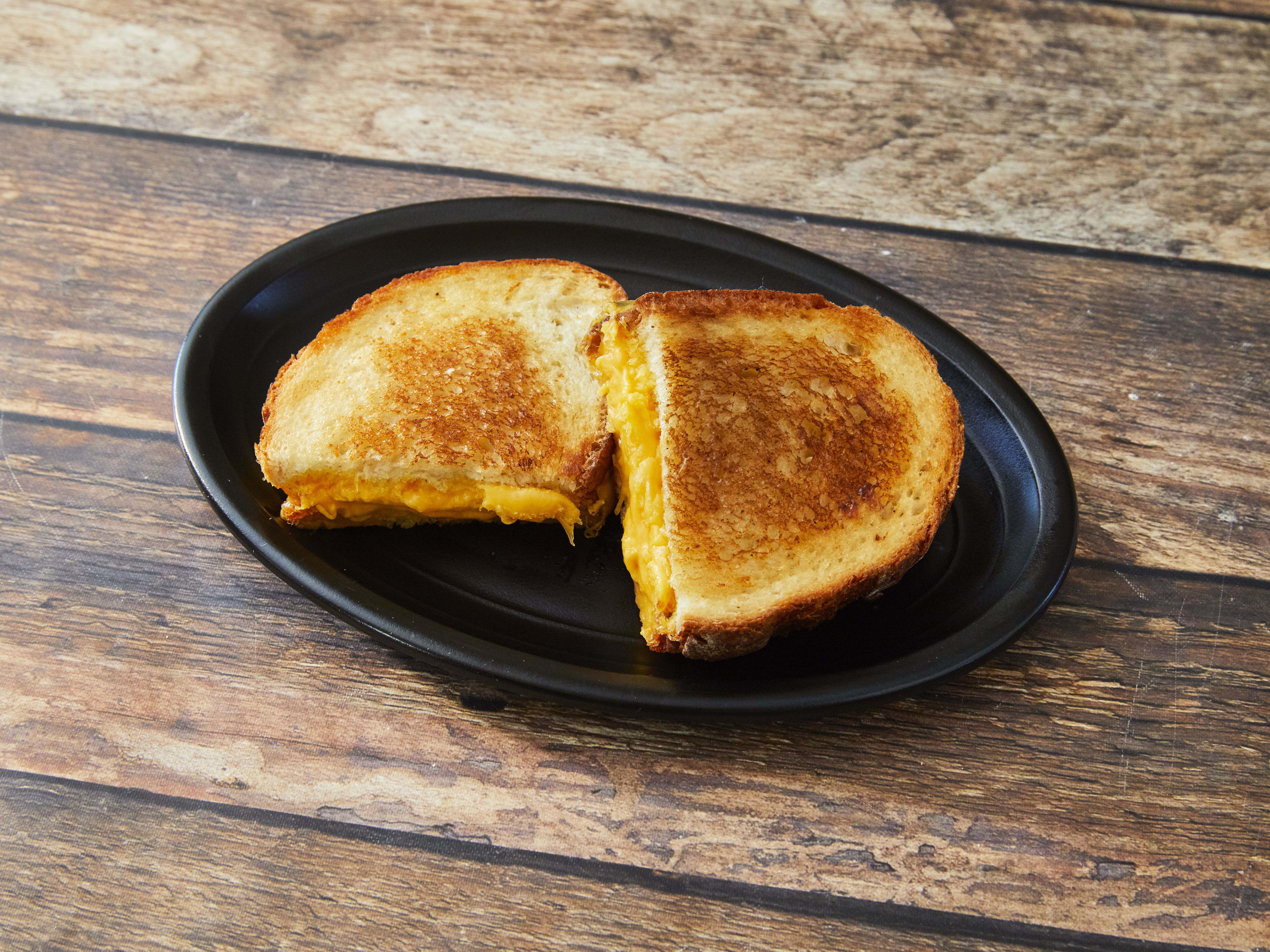 Order Grilled Cheese Sandwich food online from Morgan Street Cafe store, Chicago on bringmethat.com