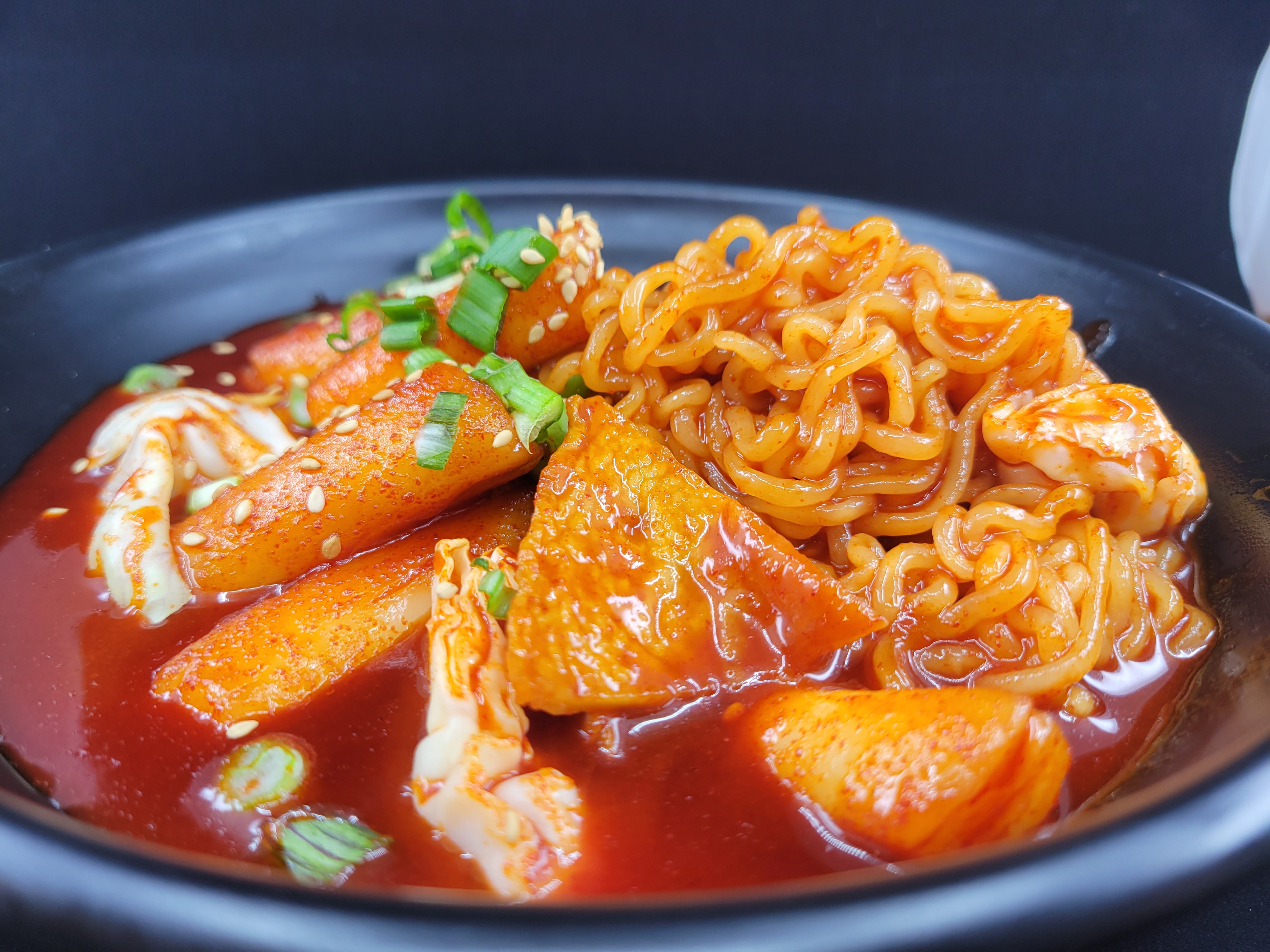 Order F2.️Spicy Rice Cake w/ Ramen Noodle / 라볶이 food online from Food Avenue store, Ridgefield on bringmethat.com