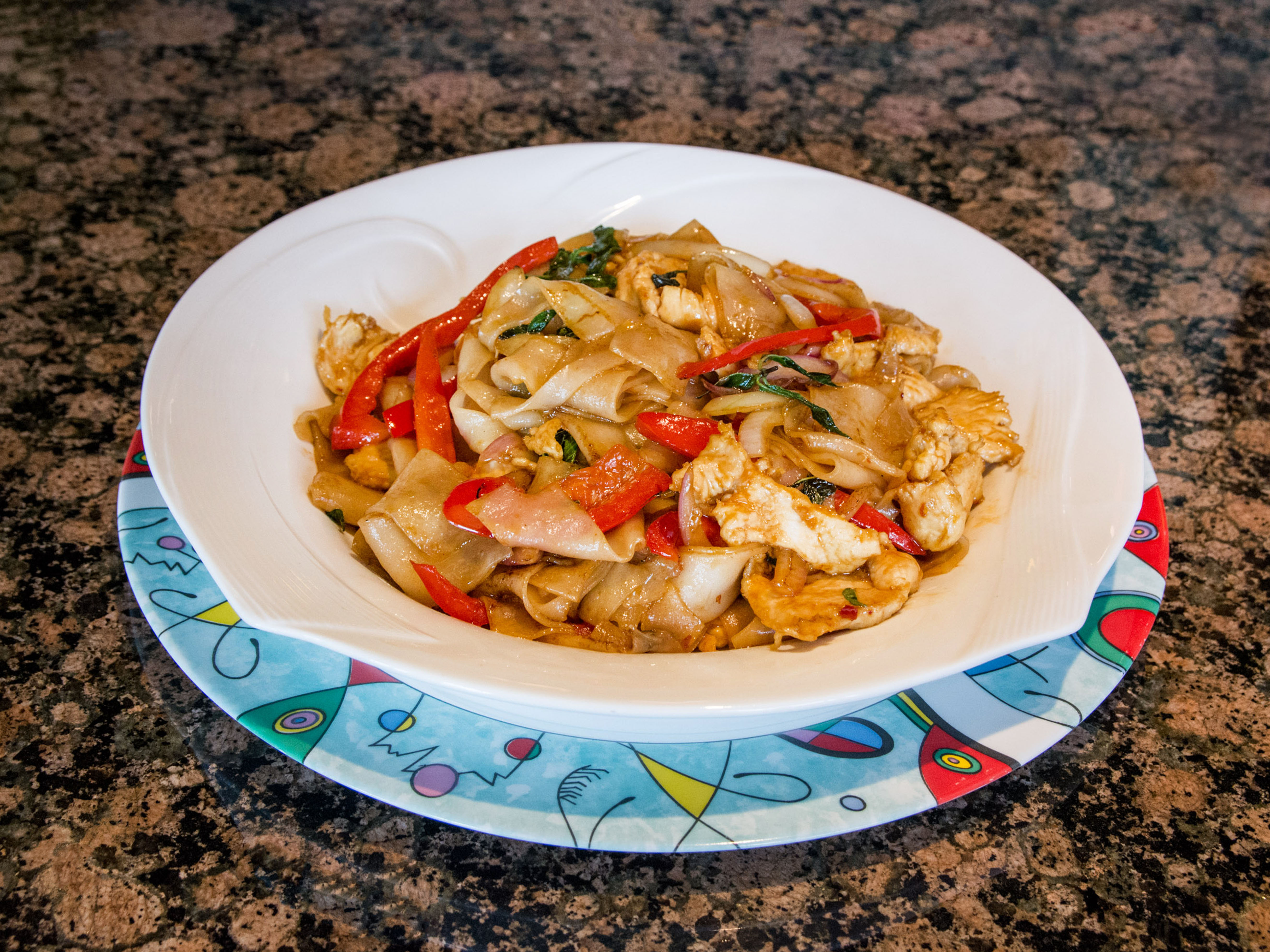 Order Thai Drunken Noodles with Chicken food online from Passion Asian Bistro store, Pasadena on bringmethat.com