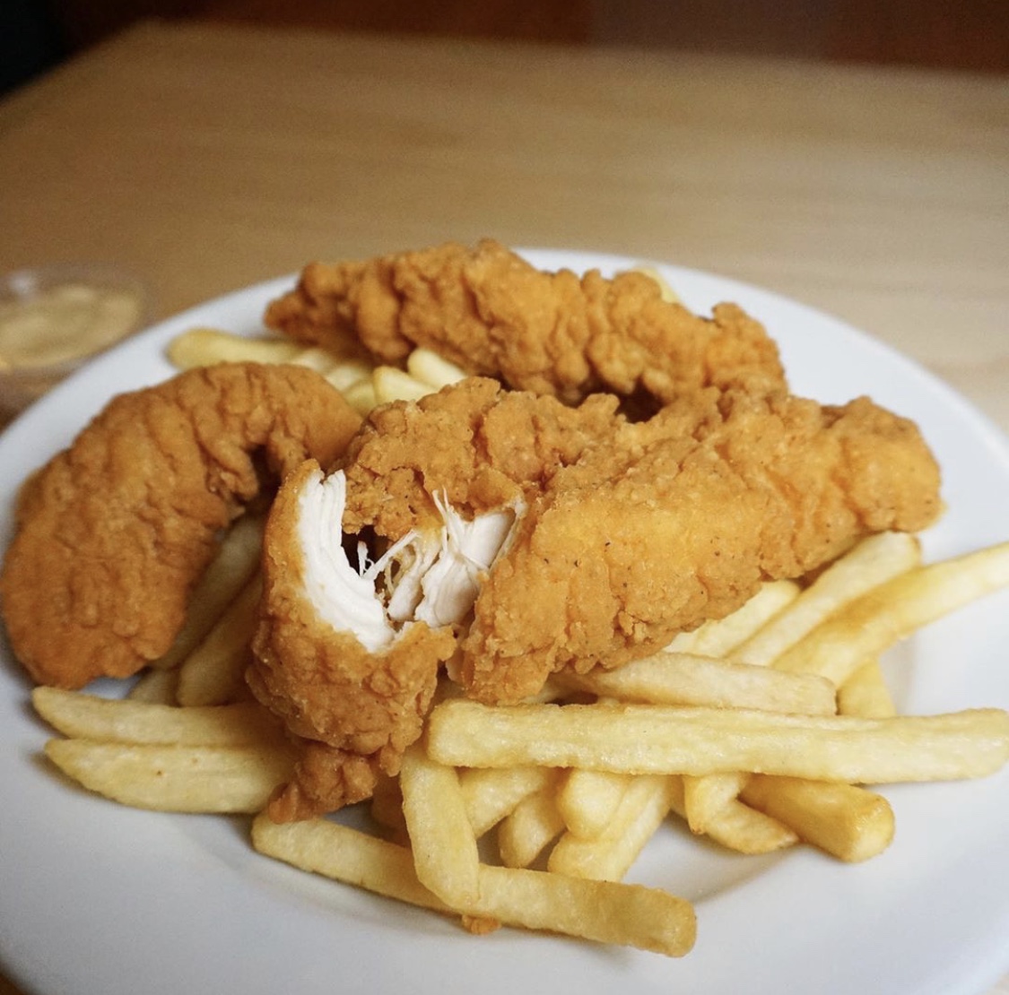 Order 5 Chicken Fingers food online from Mario's Pizzeria store, Syosset on bringmethat.com