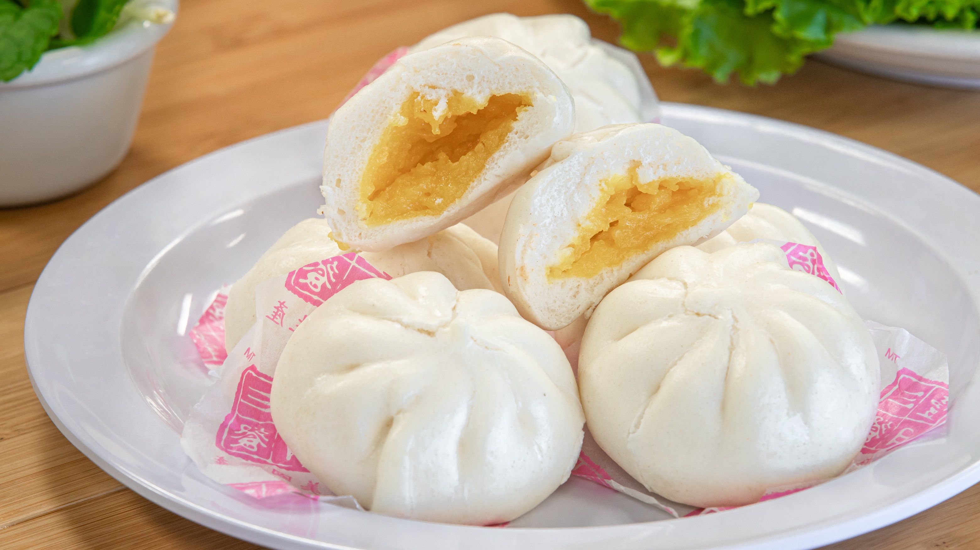 Order Steamed Creamy Egg Bun food online from Pho Cafe Hong Kong Diner store, Reno on bringmethat.com