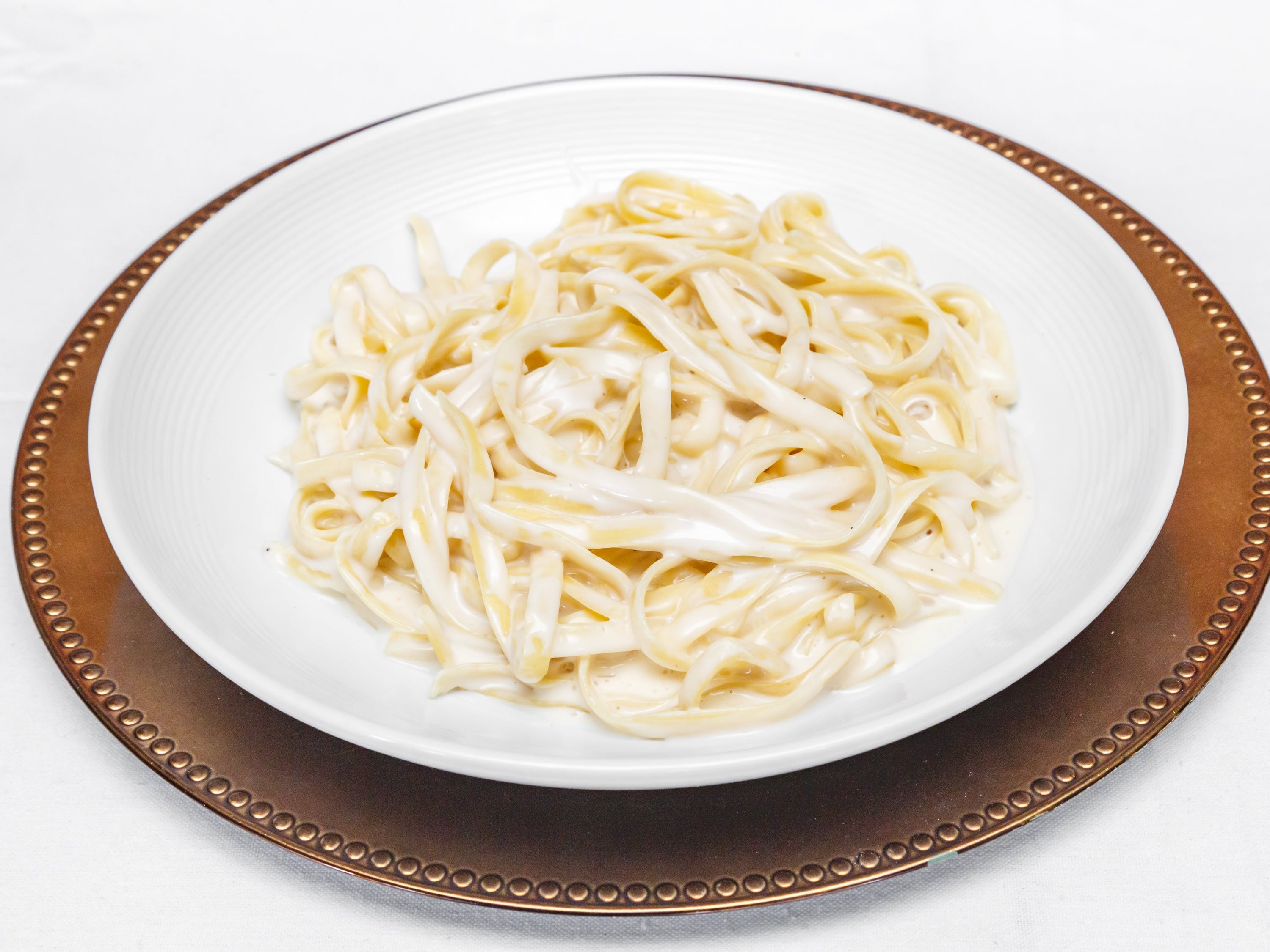 Order Fettuccine Alfredo - Dinner food online from Pizza Pronto store, Pittsburgh on bringmethat.com
