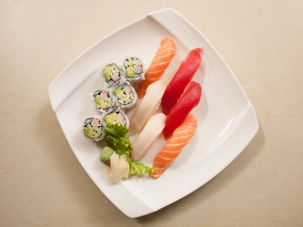 Order Tri-Color Sushi Platter food online from Hanabi store, New York on bringmethat.com