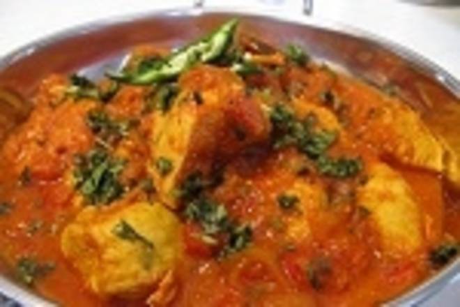 Order Chicken Vindaloo food online from Mintt Indian Cuisine store, Pittsburgh on bringmethat.com
