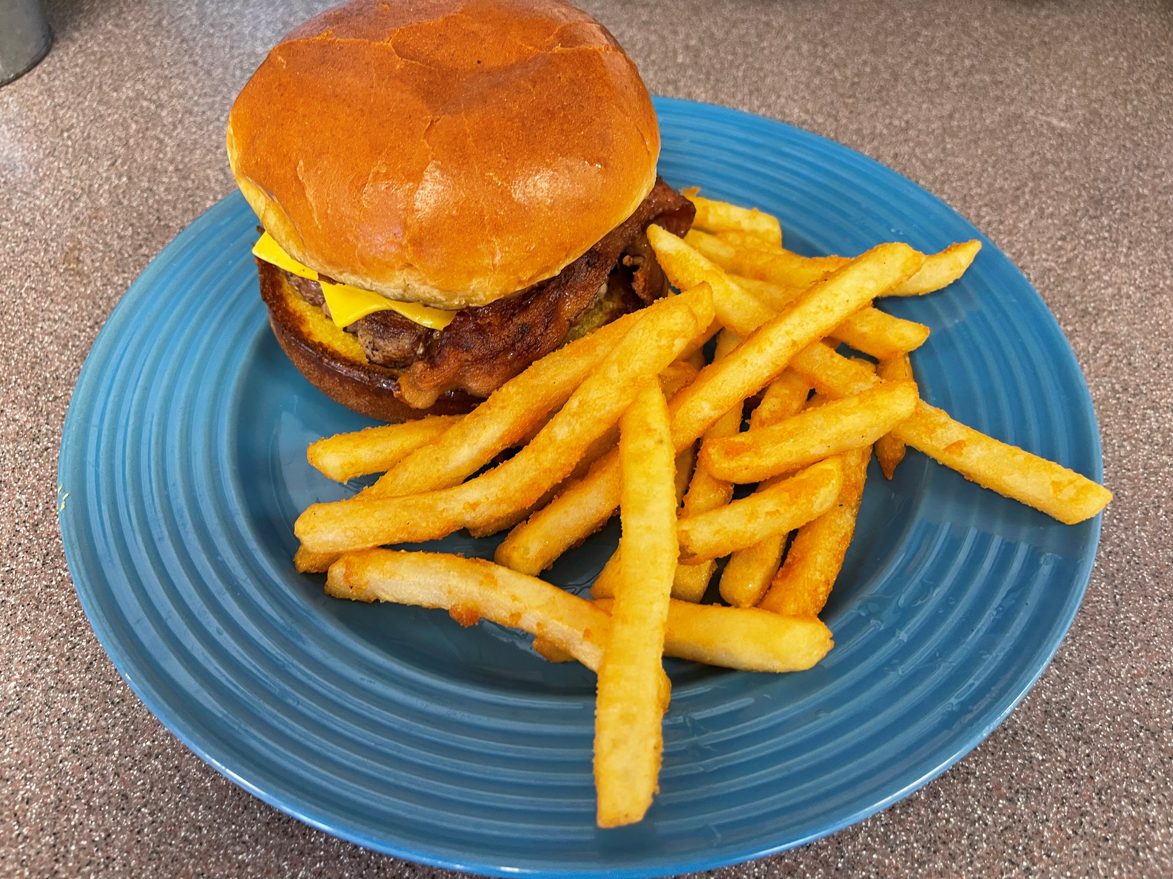 Order Bacon Cheeseburger food online from Ham n' Egg store, St. Peters on bringmethat.com