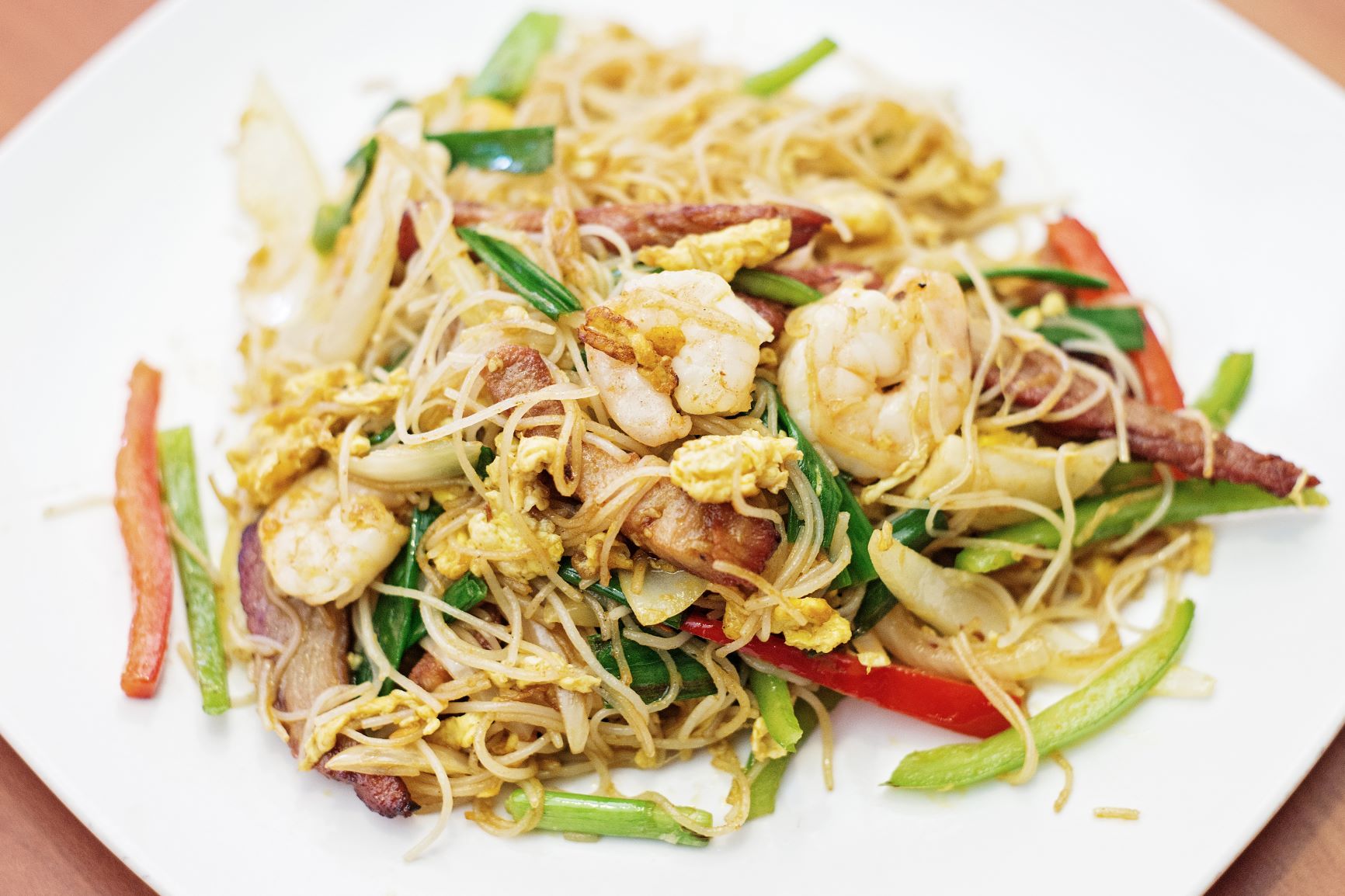 Order Singapore Rice Noodle food online from Red Ginger China Bistro store, Saint Paul on bringmethat.com