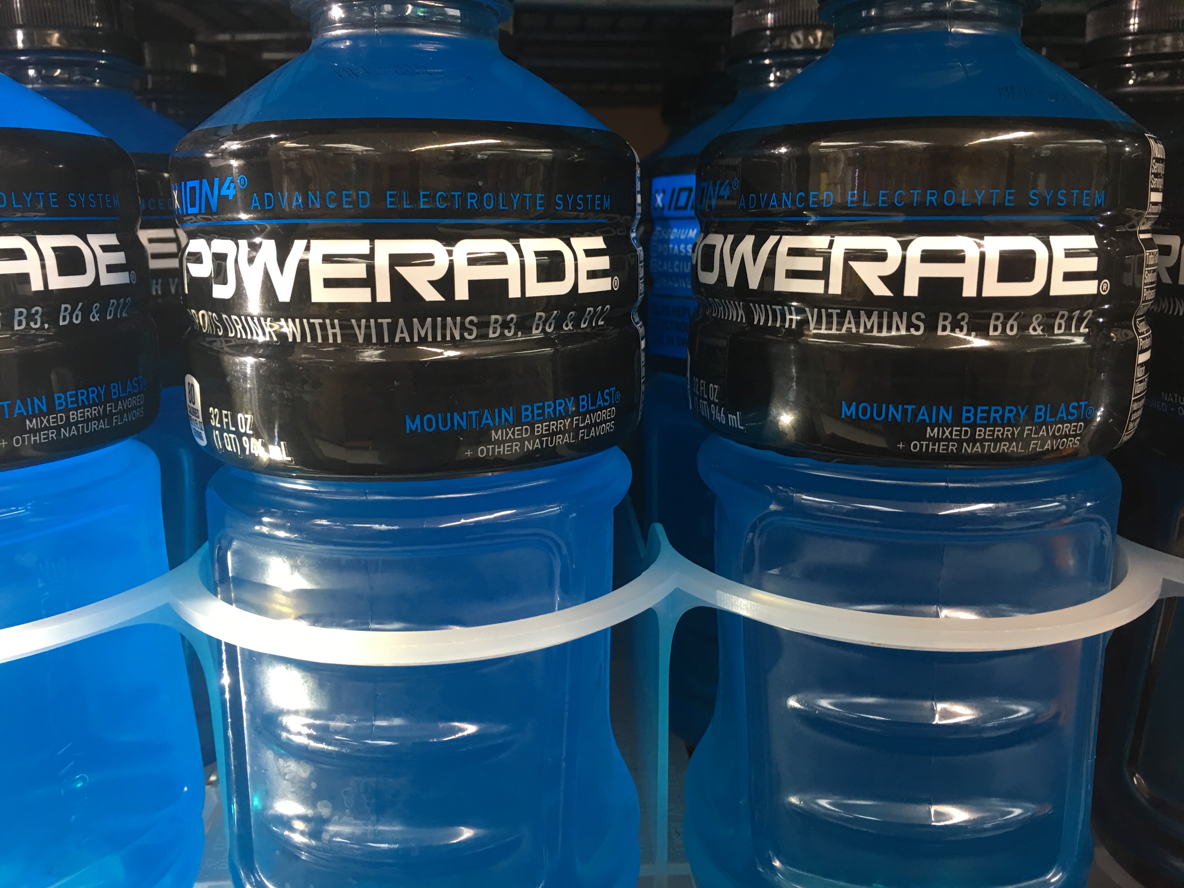 Order 28 oz. Powerade Blue food online from The Ice Cream Shop store, Providence on bringmethat.com