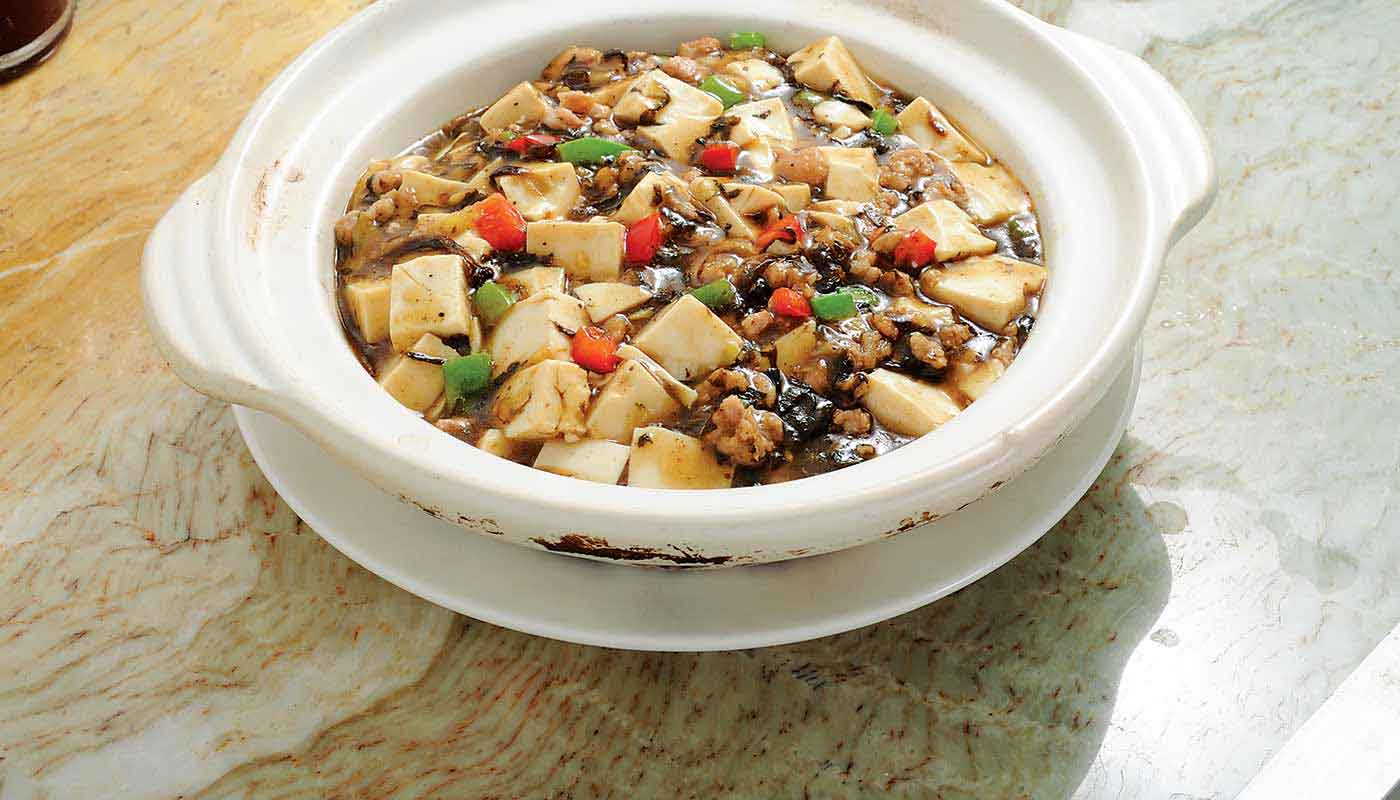 Order E17. Vegetable and Shredded Meat with Tofu in Casserole (欖菜肉崧豆腐煲)  food online from Happy Harbor Cuisine store, Alhambra on bringmethat.com