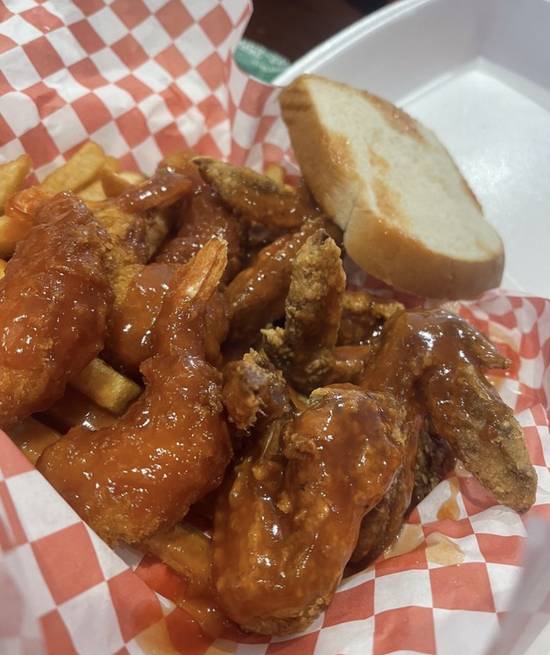 Order Shrimp and Wing food online from Harold's Chicken Shack store, Chicago on bringmethat.com