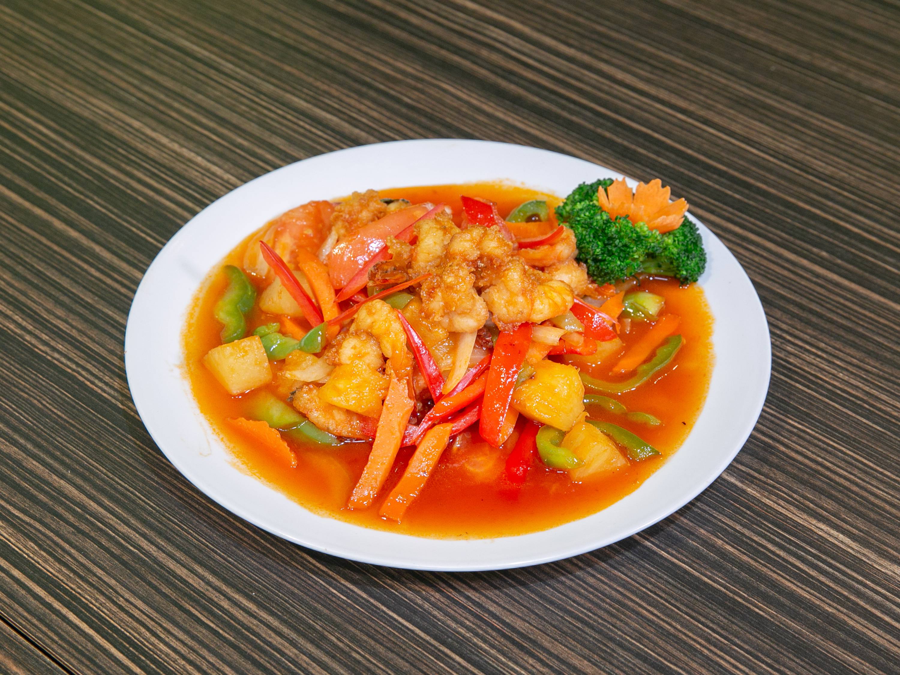Order 61. Sweet and Sour Shrimp  food online from The thai grill & noodle bar store, Chicago on bringmethat.com