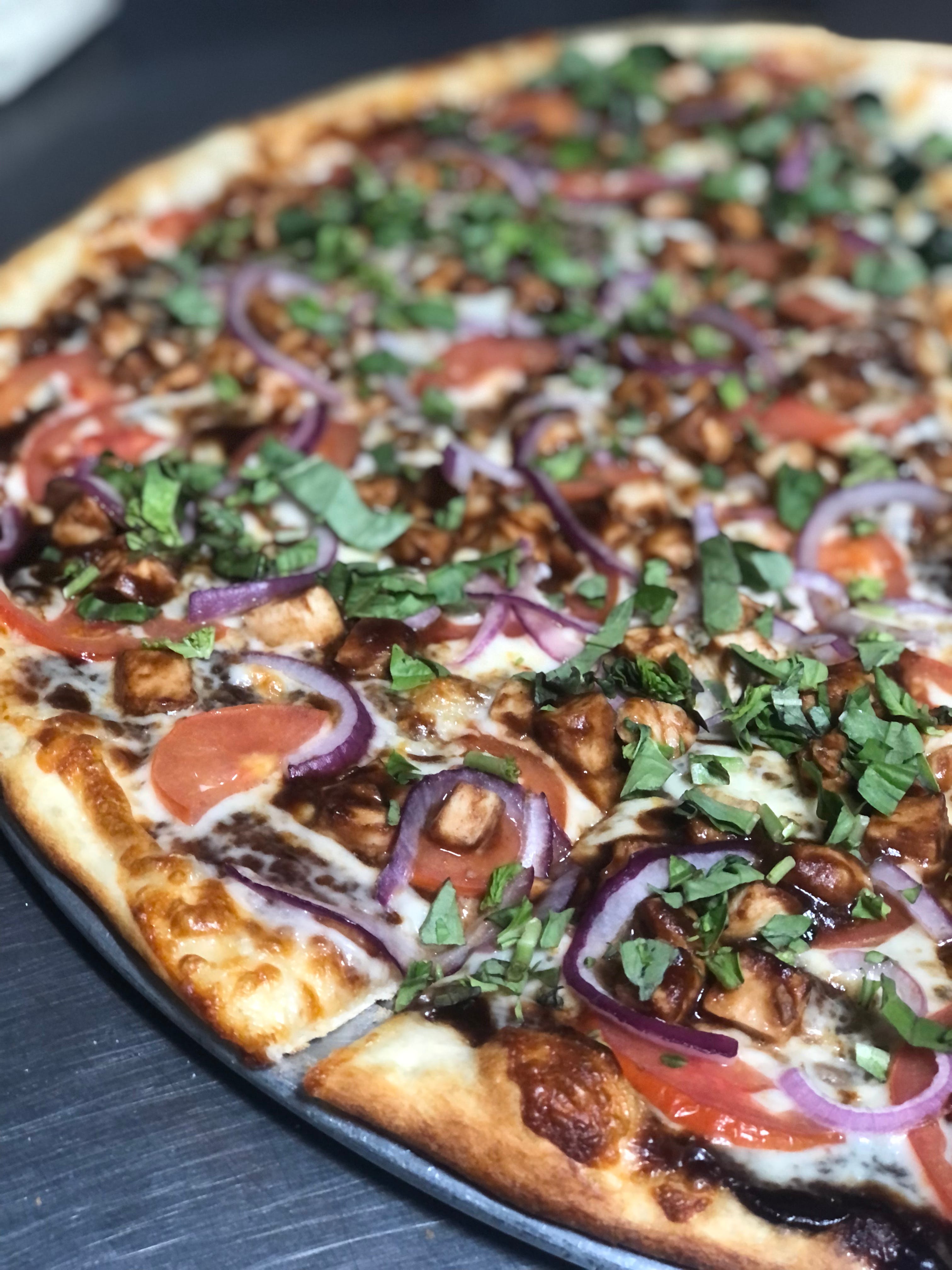 Order BBQ Chicken Pizza - Small 12" (8 Slices) food online from Pepe's NY Pizza - 11946 Ventura Blvd store, Studio City on bringmethat.com