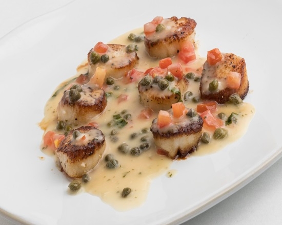 Order Pan Seared Scallops food online from Buckeye Tavern store, Macungie on bringmethat.com