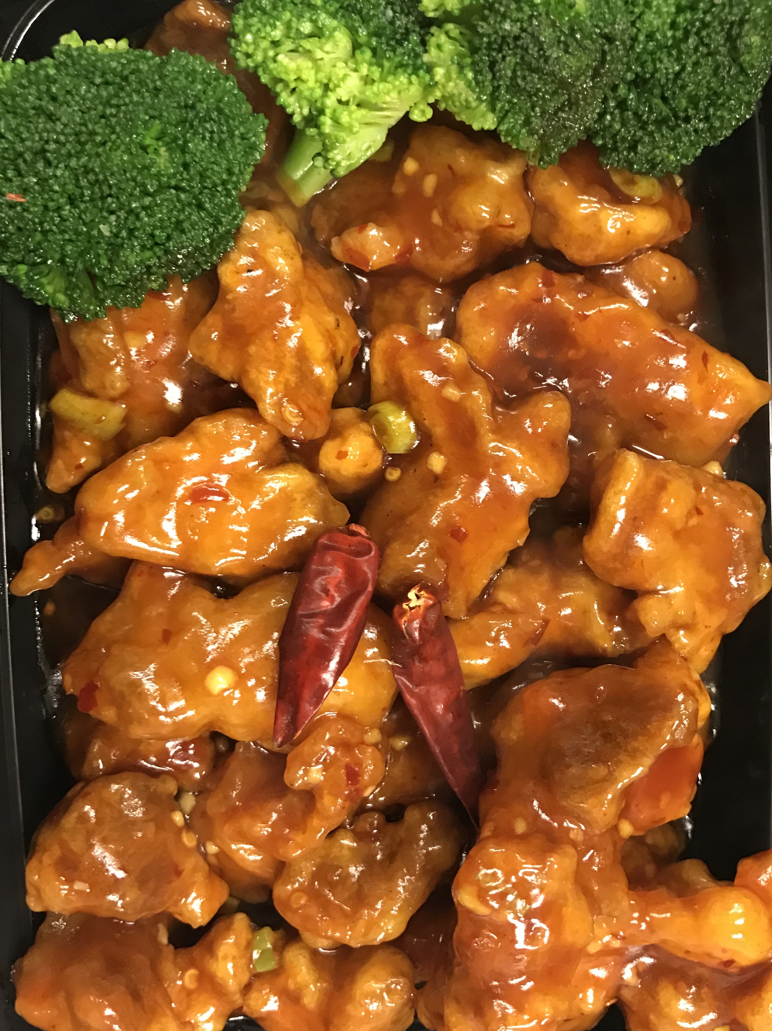 Order General Tao Chicken food online from Wang Chinese Cuisine store, Cathedral City on bringmethat.com