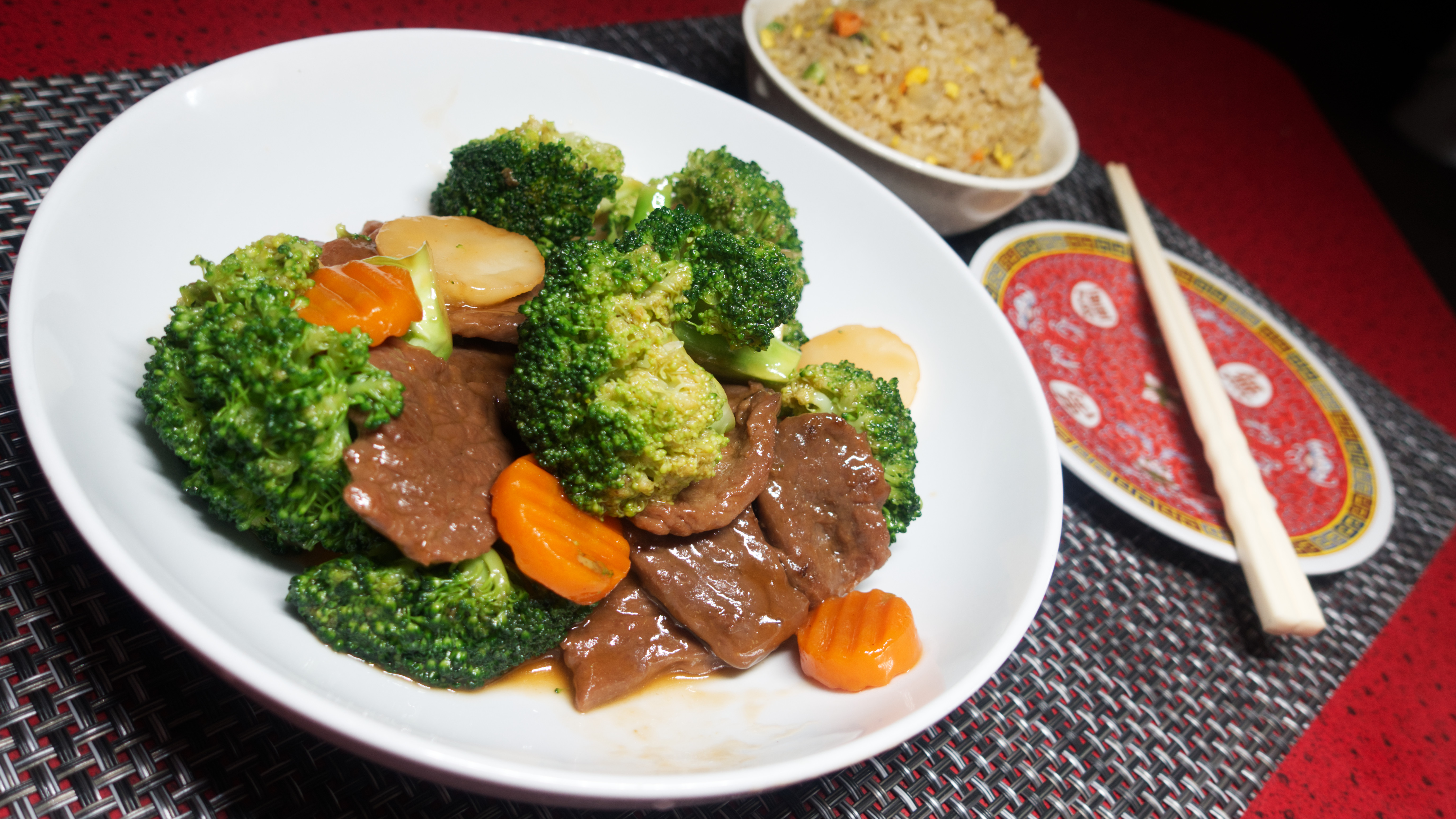 Order Beef with Broccoli food online from Happy China Restaurant store, Pensacola on bringmethat.com