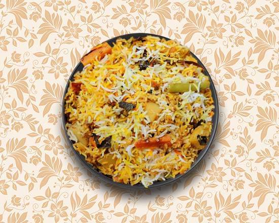 Order Veg-e-Biryani food online from Greens and Grains store, Somerset County on bringmethat.com