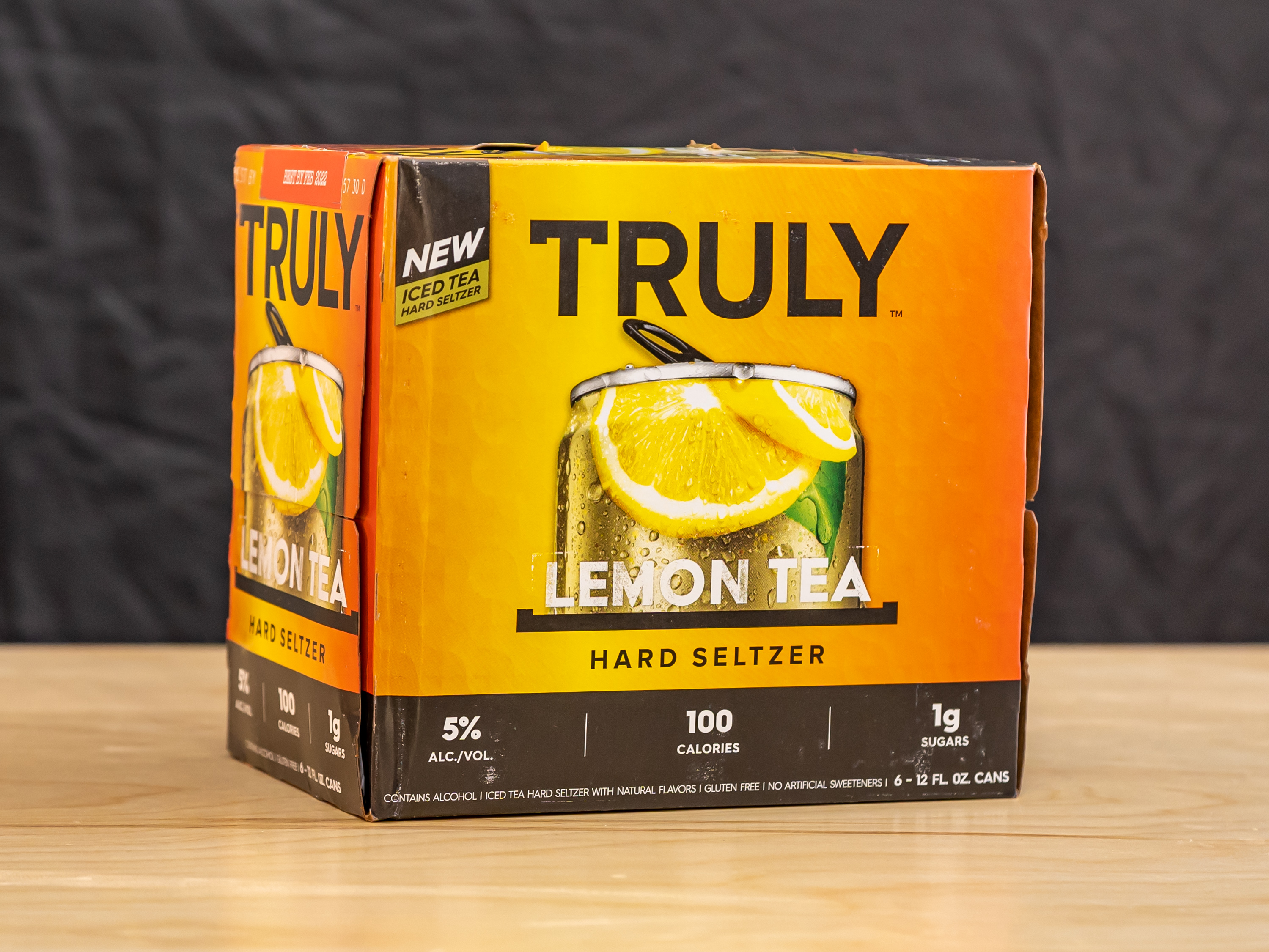 Order Truly Lemon Tea Hard Seltzer 6 pack of 12oz  Cans food online from Glenrose Liquor store, Glendale on bringmethat.com