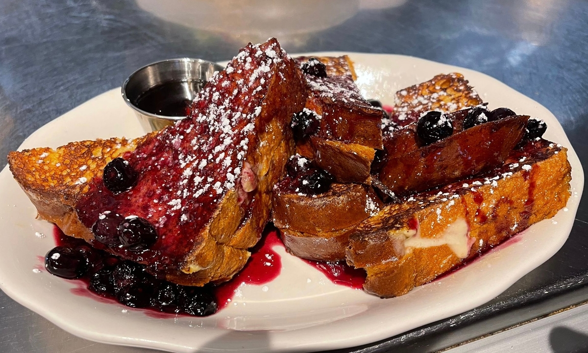 Order New York French Toast food online from Eggy's store, Chicago on bringmethat.com